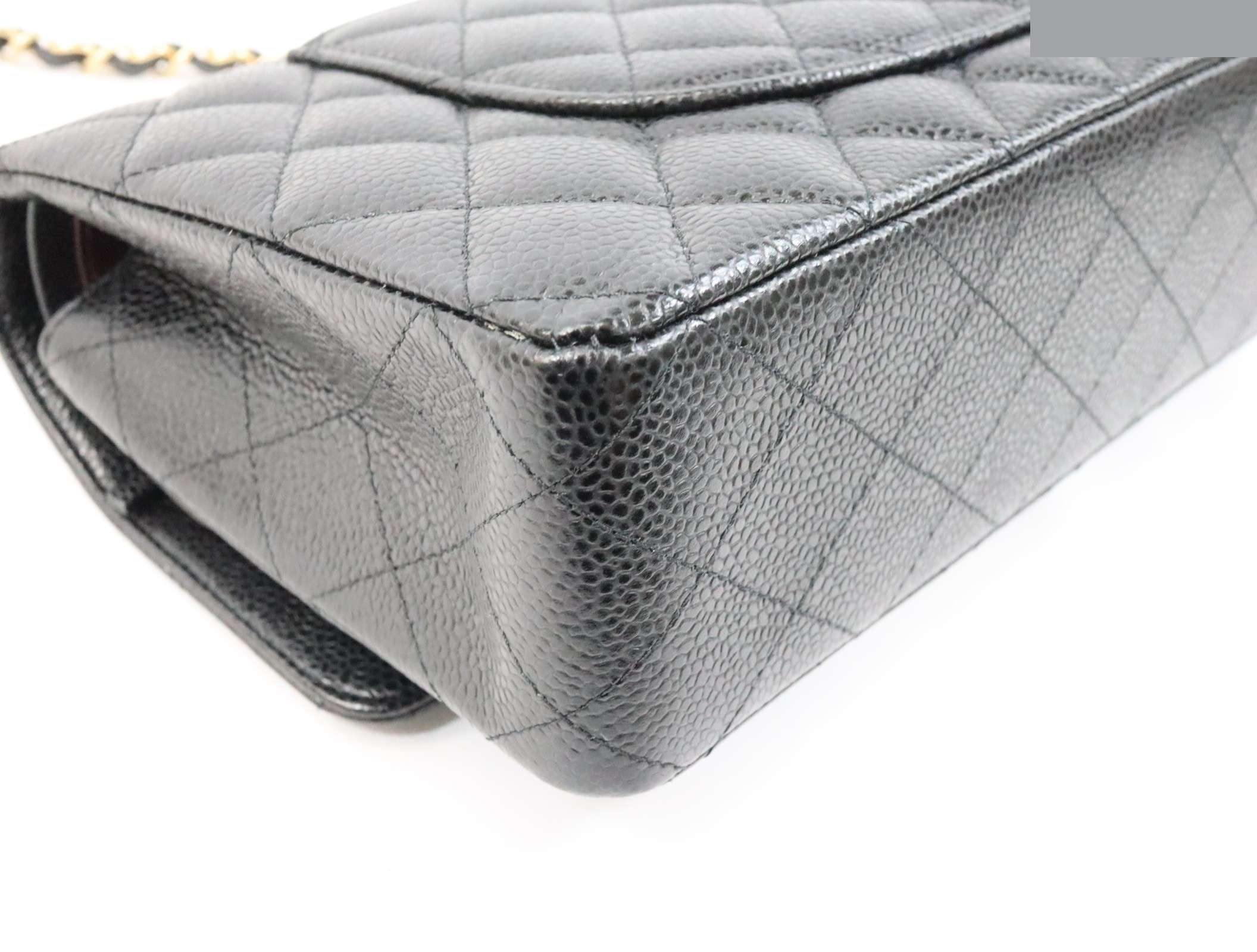 Matelassé 25, caviar leather, double flap, serial number 31 series. — view 8
