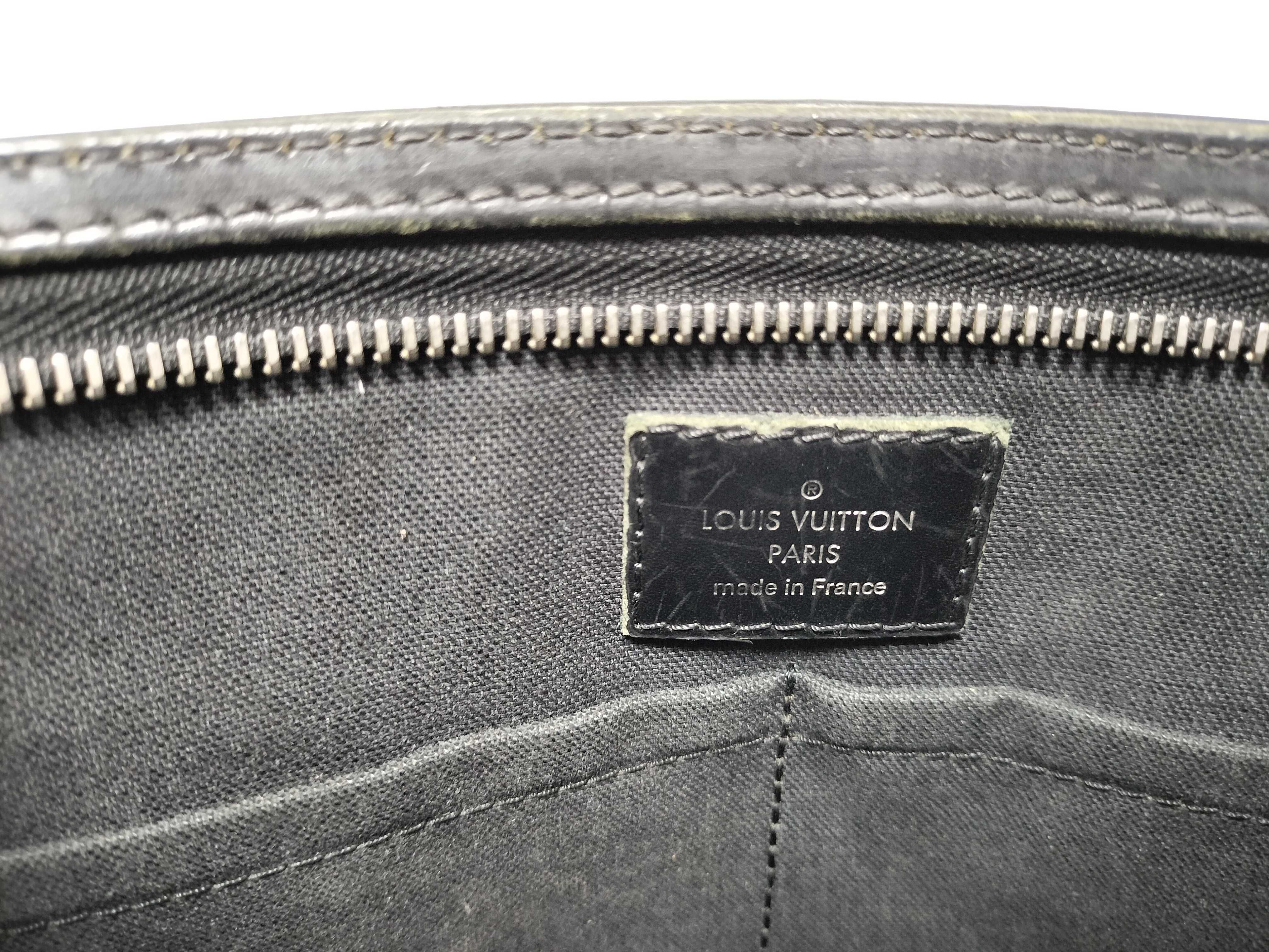 Damier Graphite Thomas Shoulder Bag — view 14
