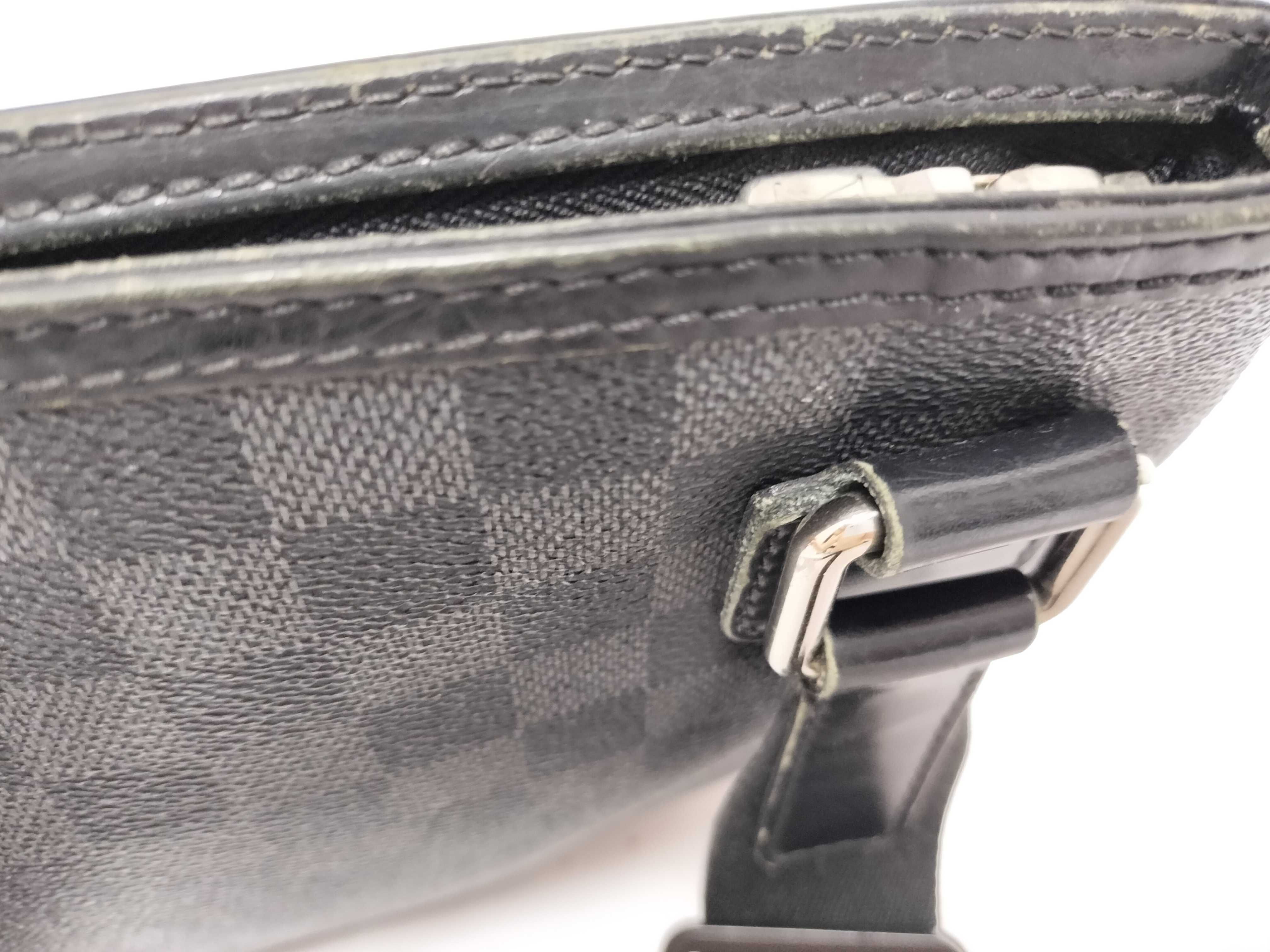 Damier Graphite Thomas Shoulder Bag — view 5