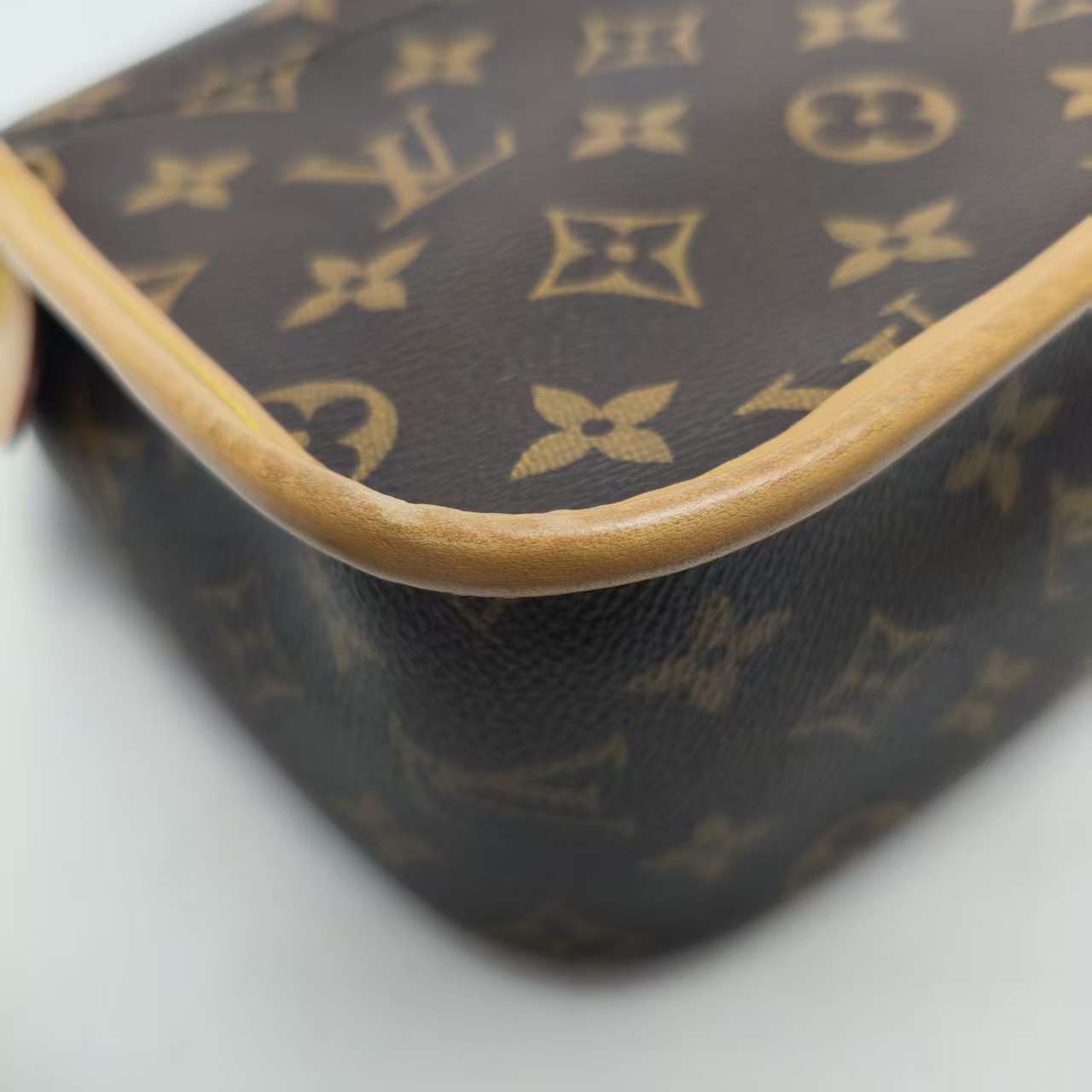 【*Shipped from: China*】LOUIS VUITTON PU Shoulder Bag — view 12