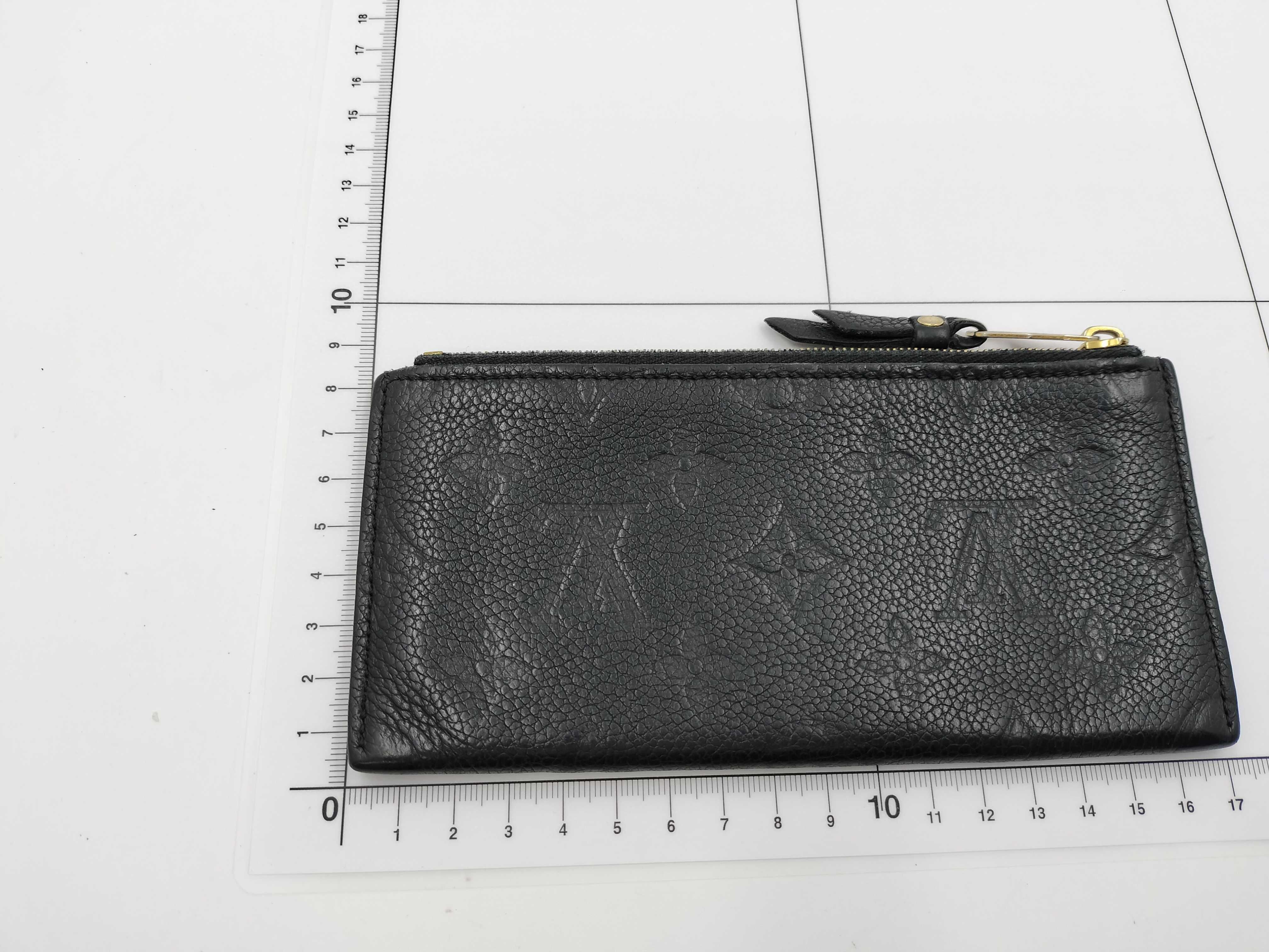Monogram Empreinte LV Monogram Empreinte Pochette Toilette M60568 — view 2