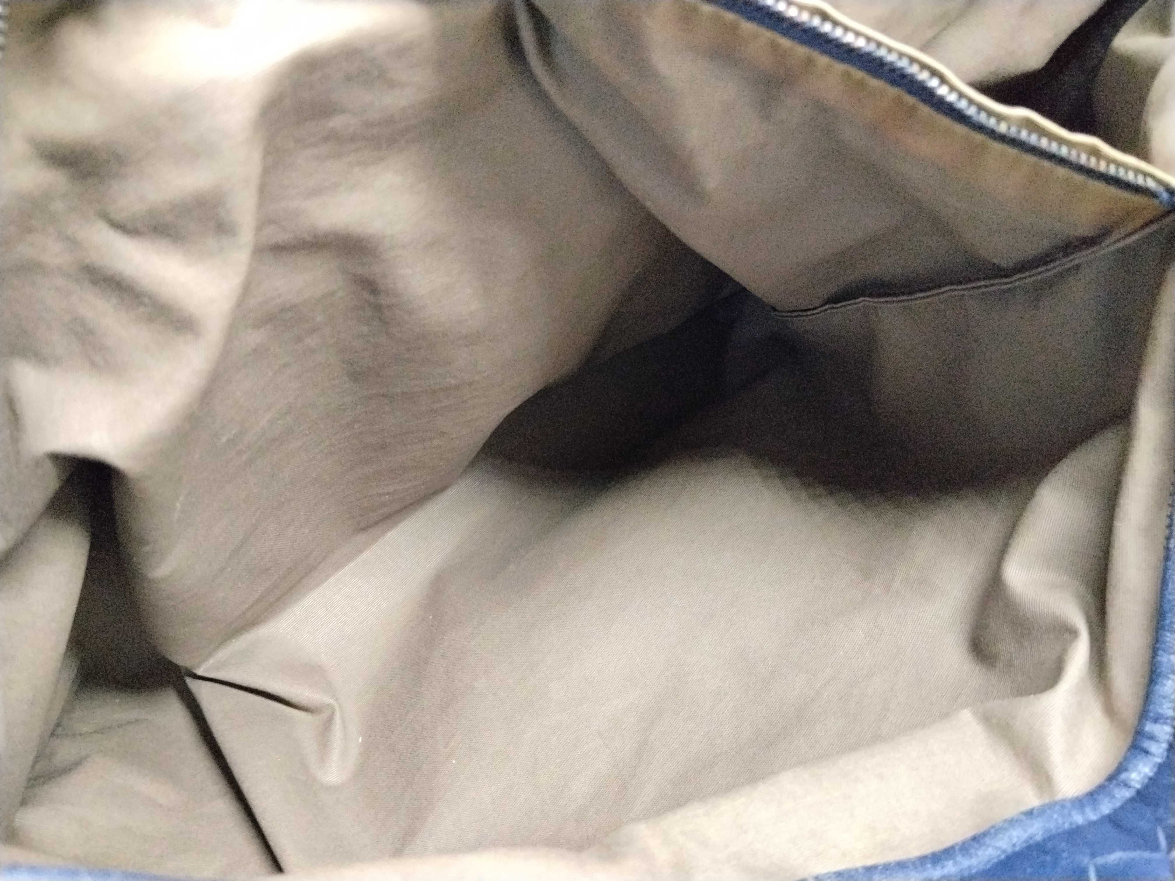 Intrecciato Hardware Tote Bag — view 13