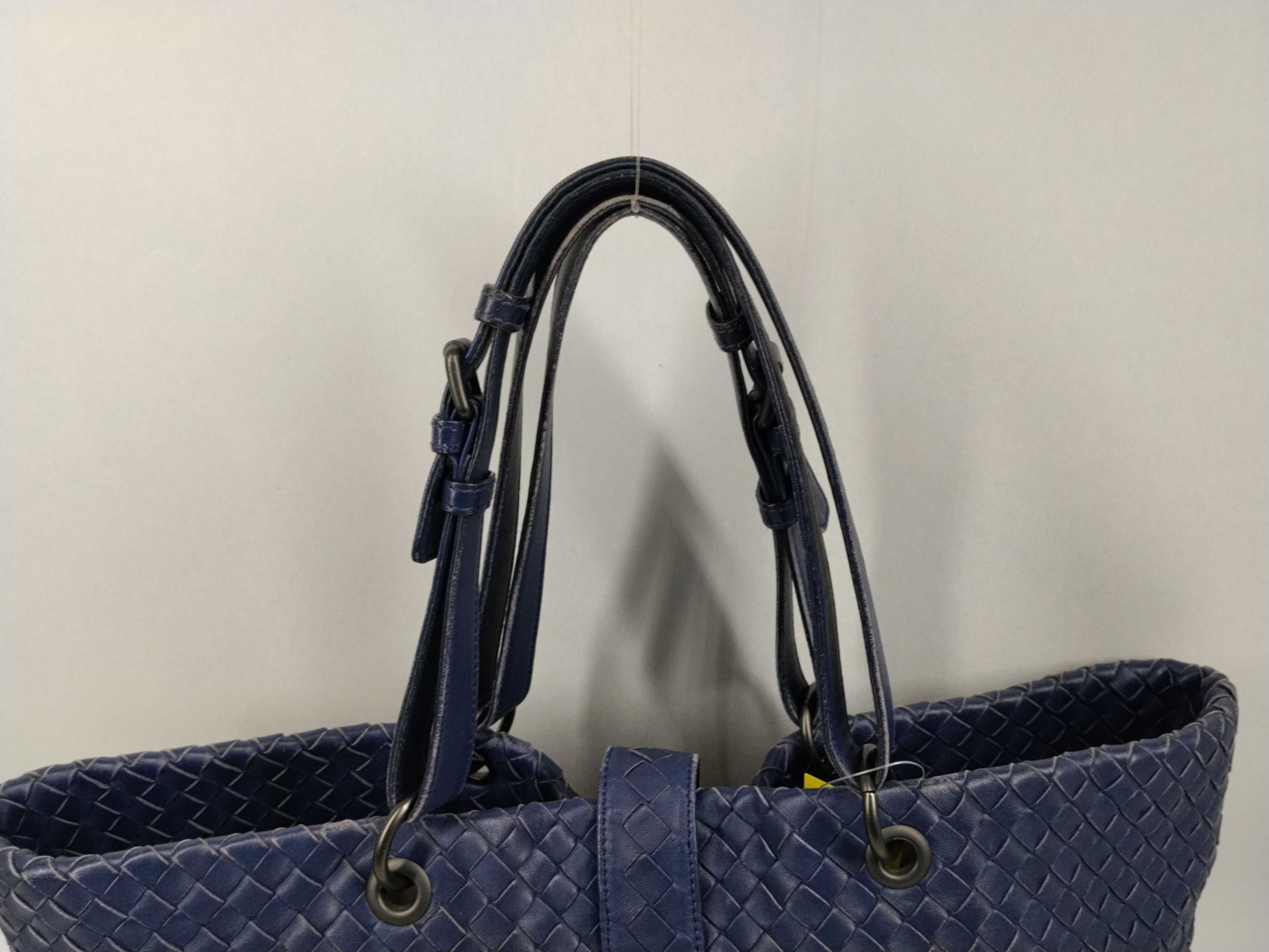 Intrecciato Hardware Tote Bag — view 4