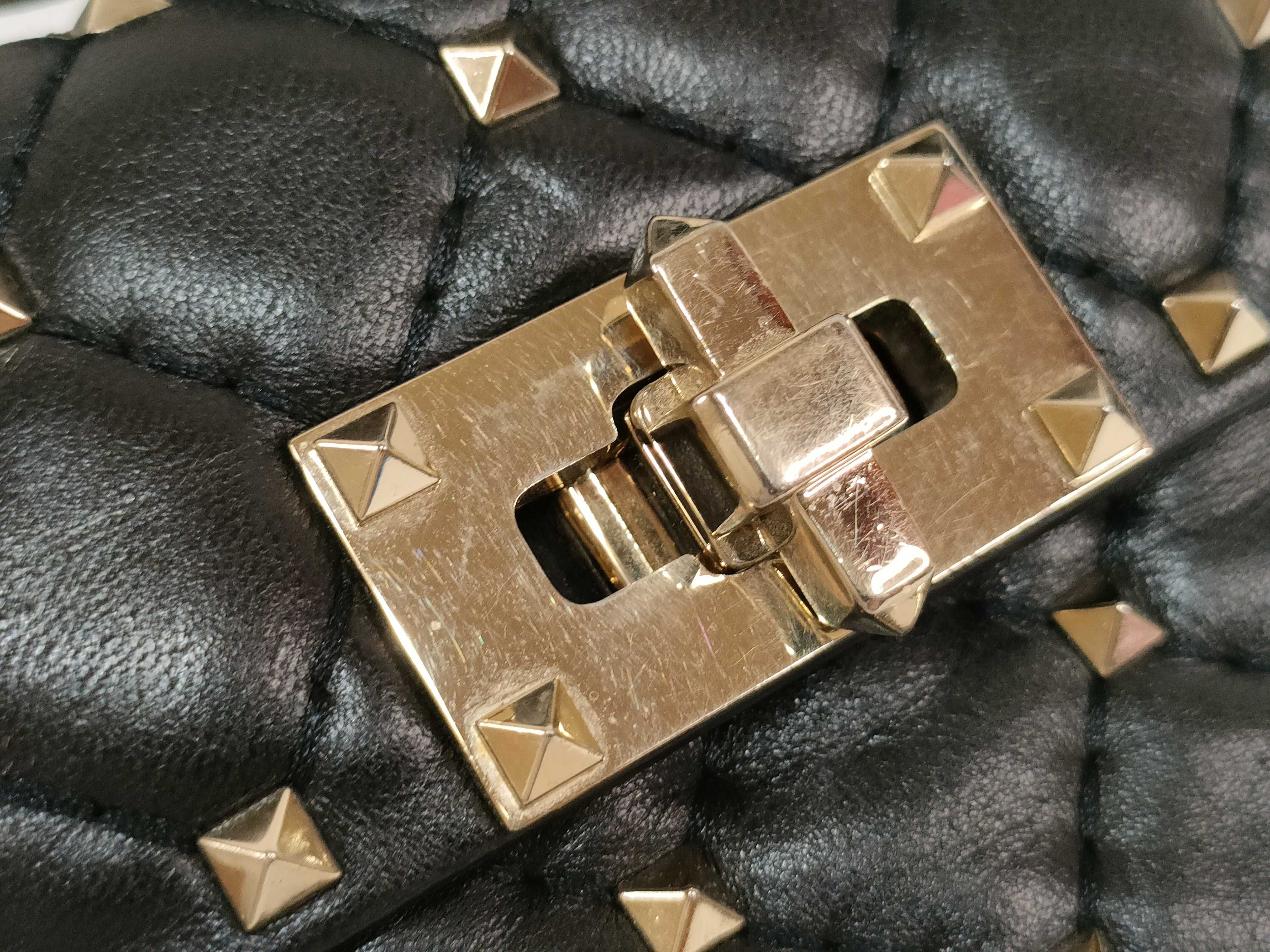 KR- Rockstud Slim Mini Bag Black Shoulder Bag — view 12
