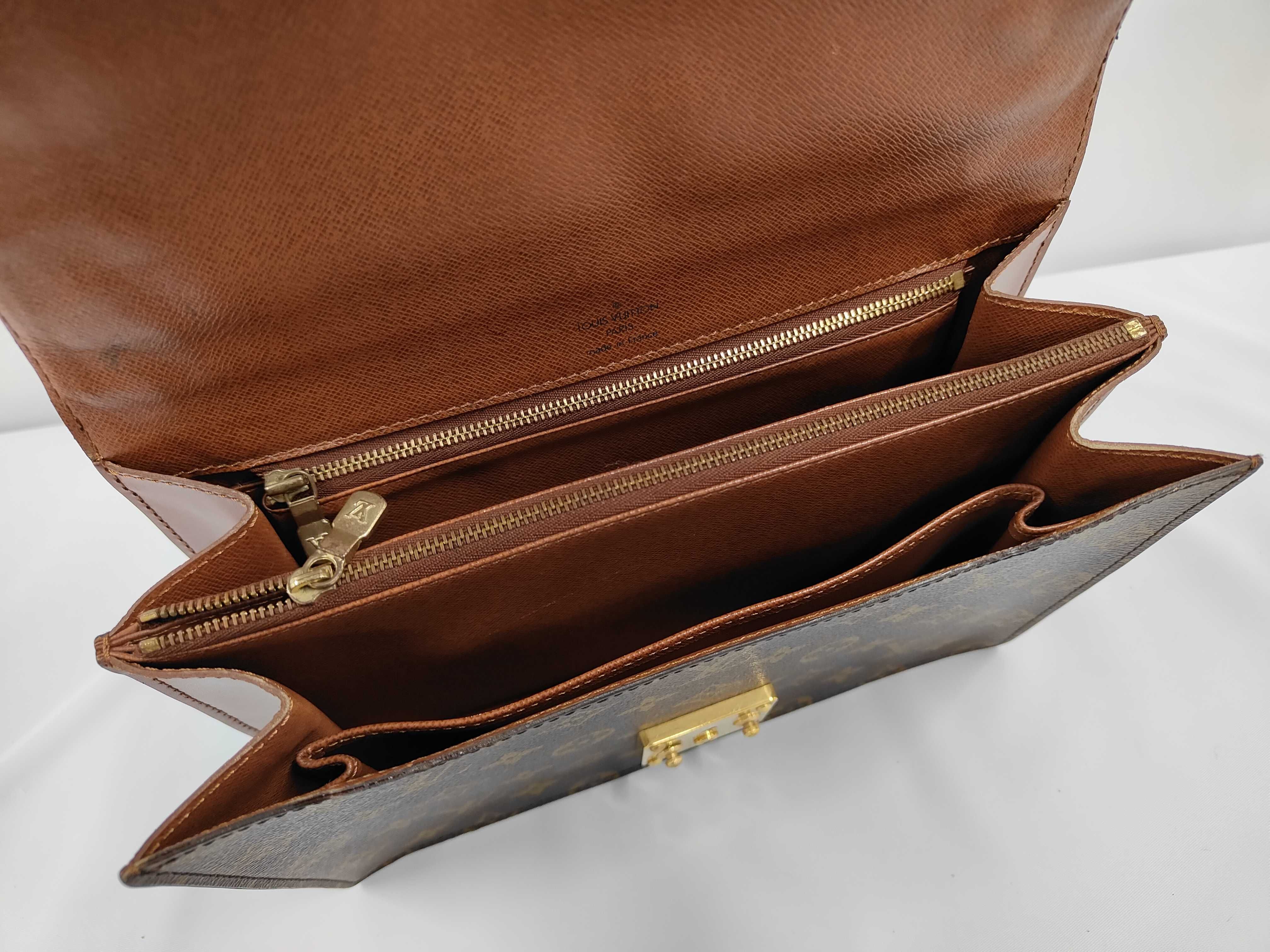 LV M51190 Monogram Concorde Handbag — view 10
