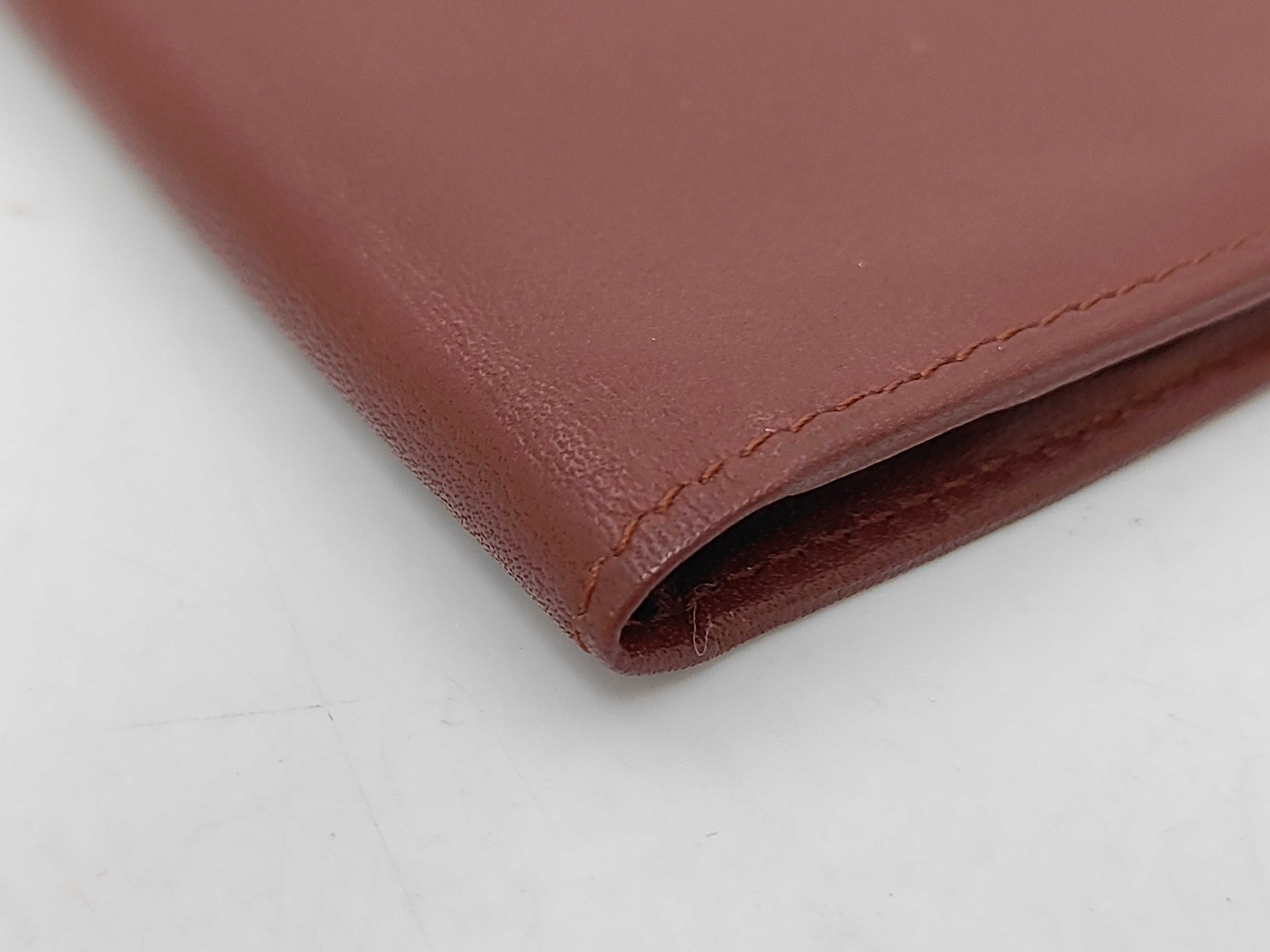 wallets and small items — view 7