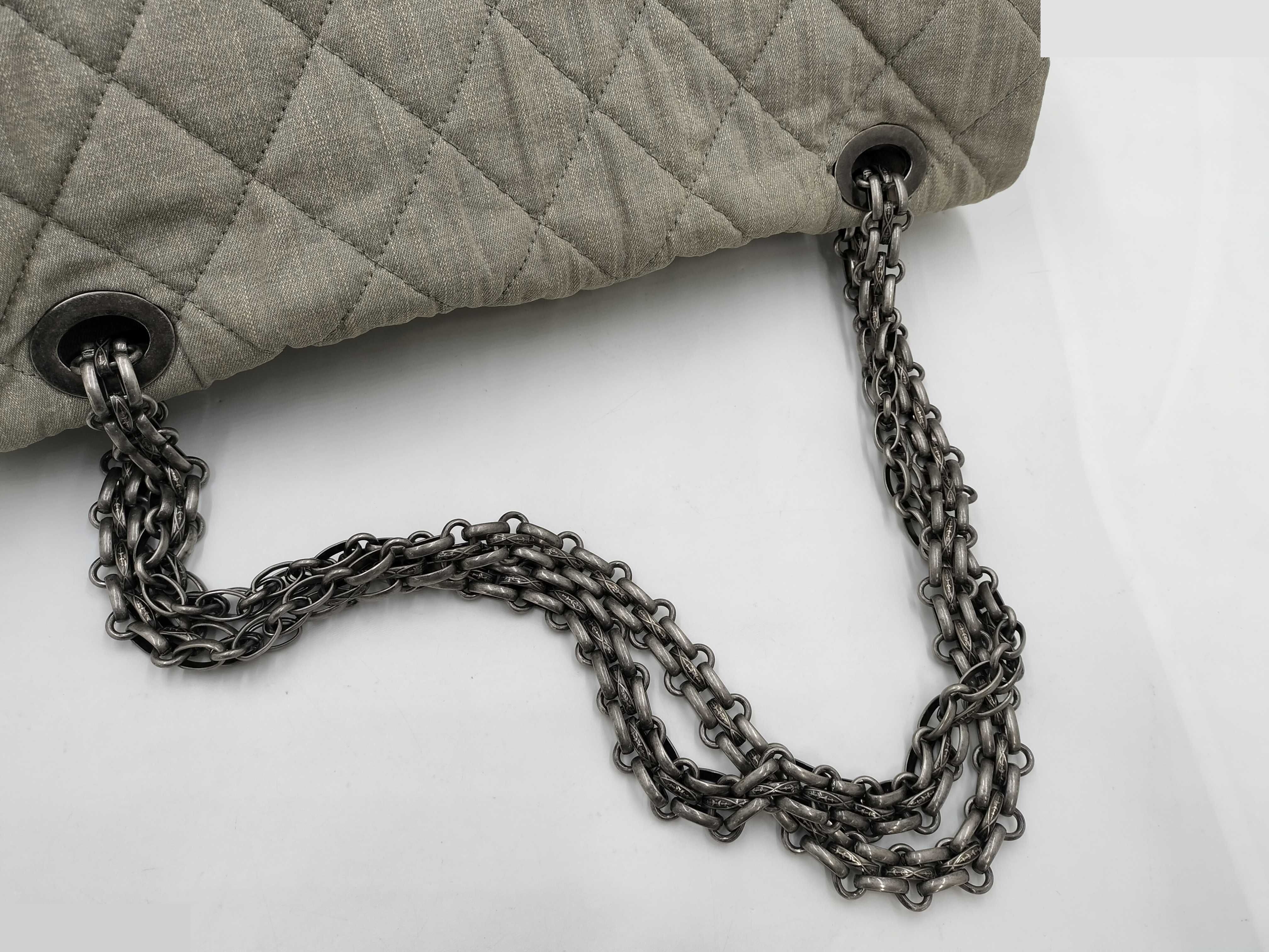 quilted chain shoulder bag — view 3