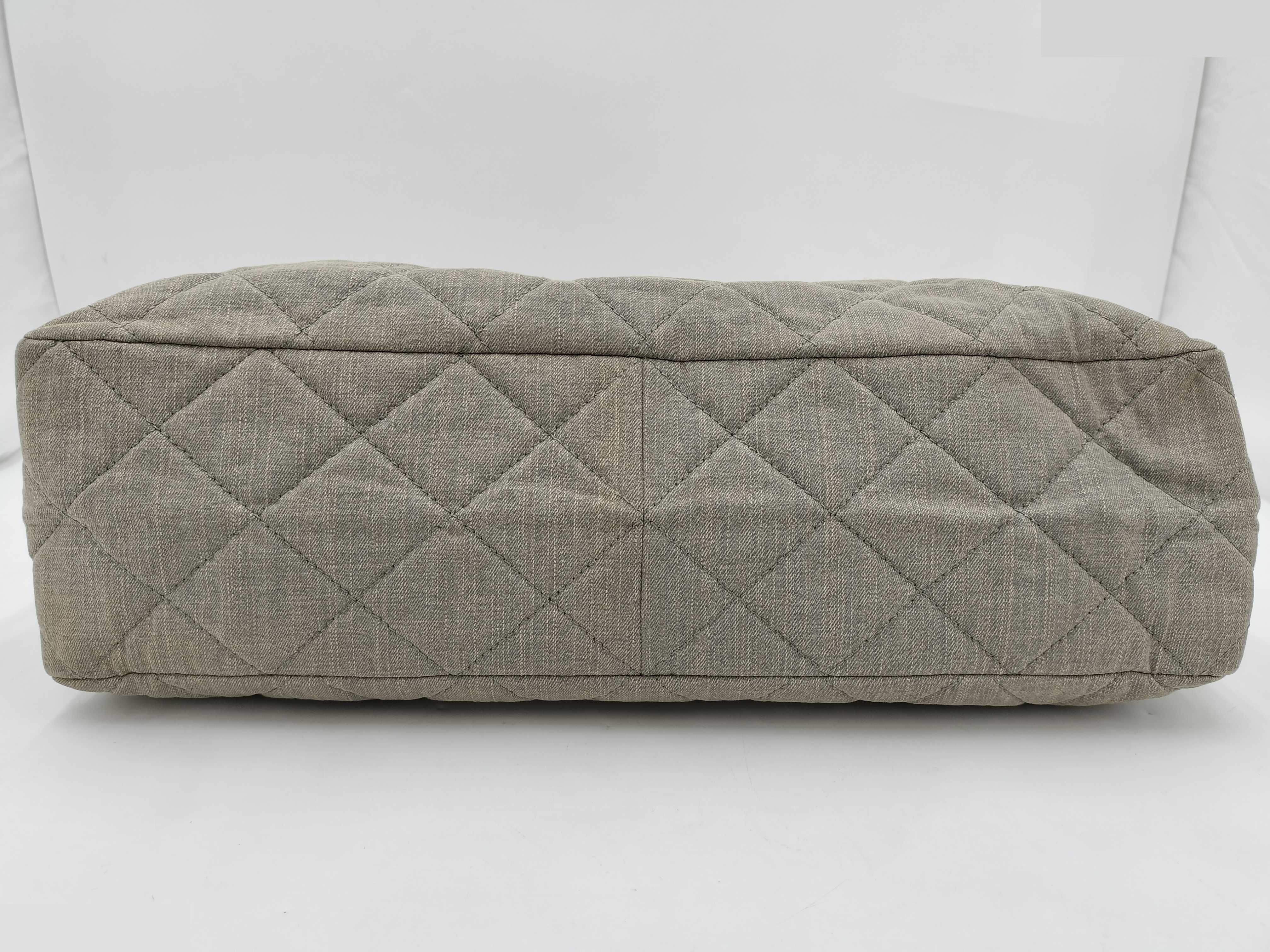 quilted chain shoulder bag — view 7