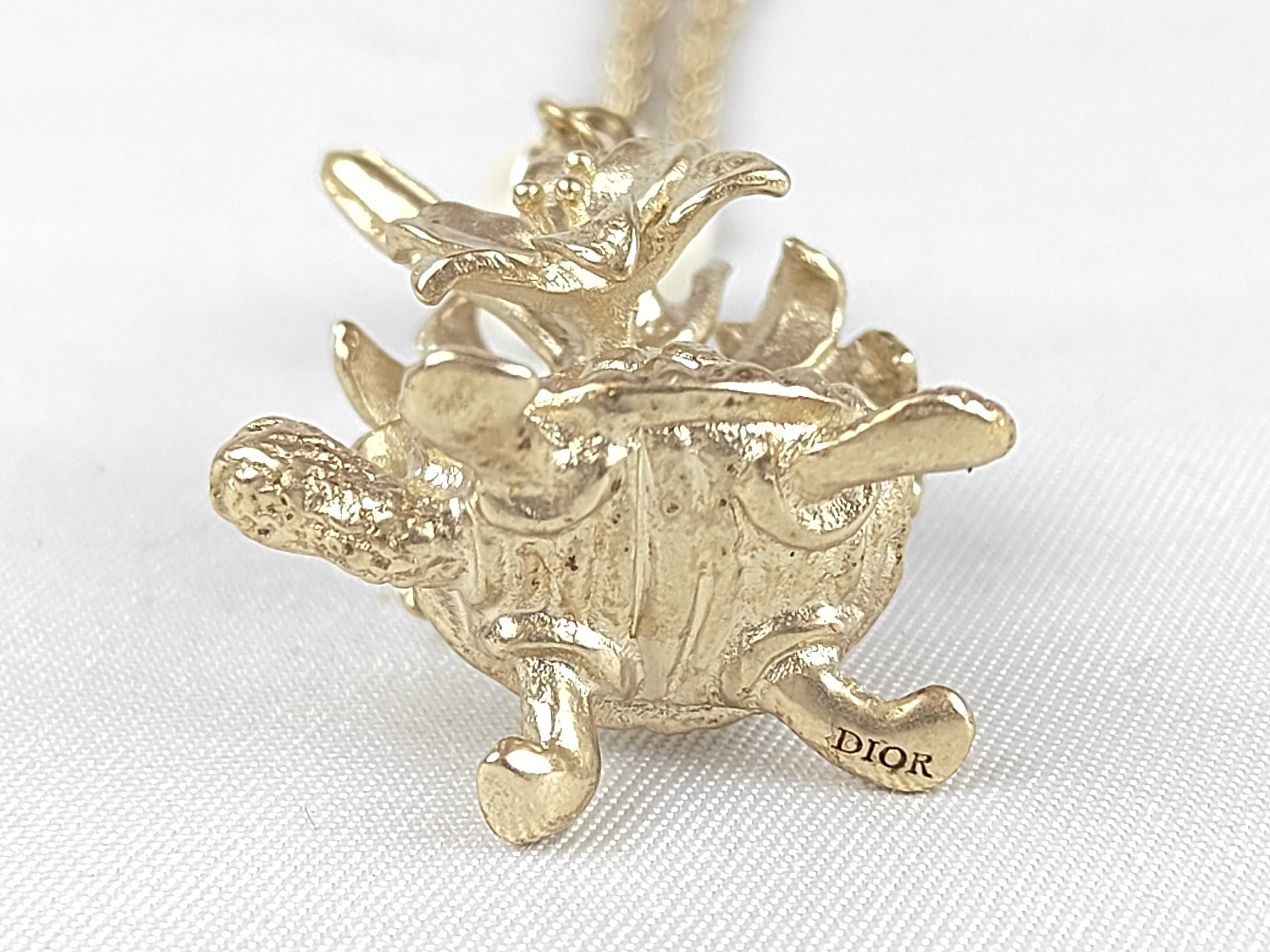 Turtle Flower Motif Pearl Necklace — view 4