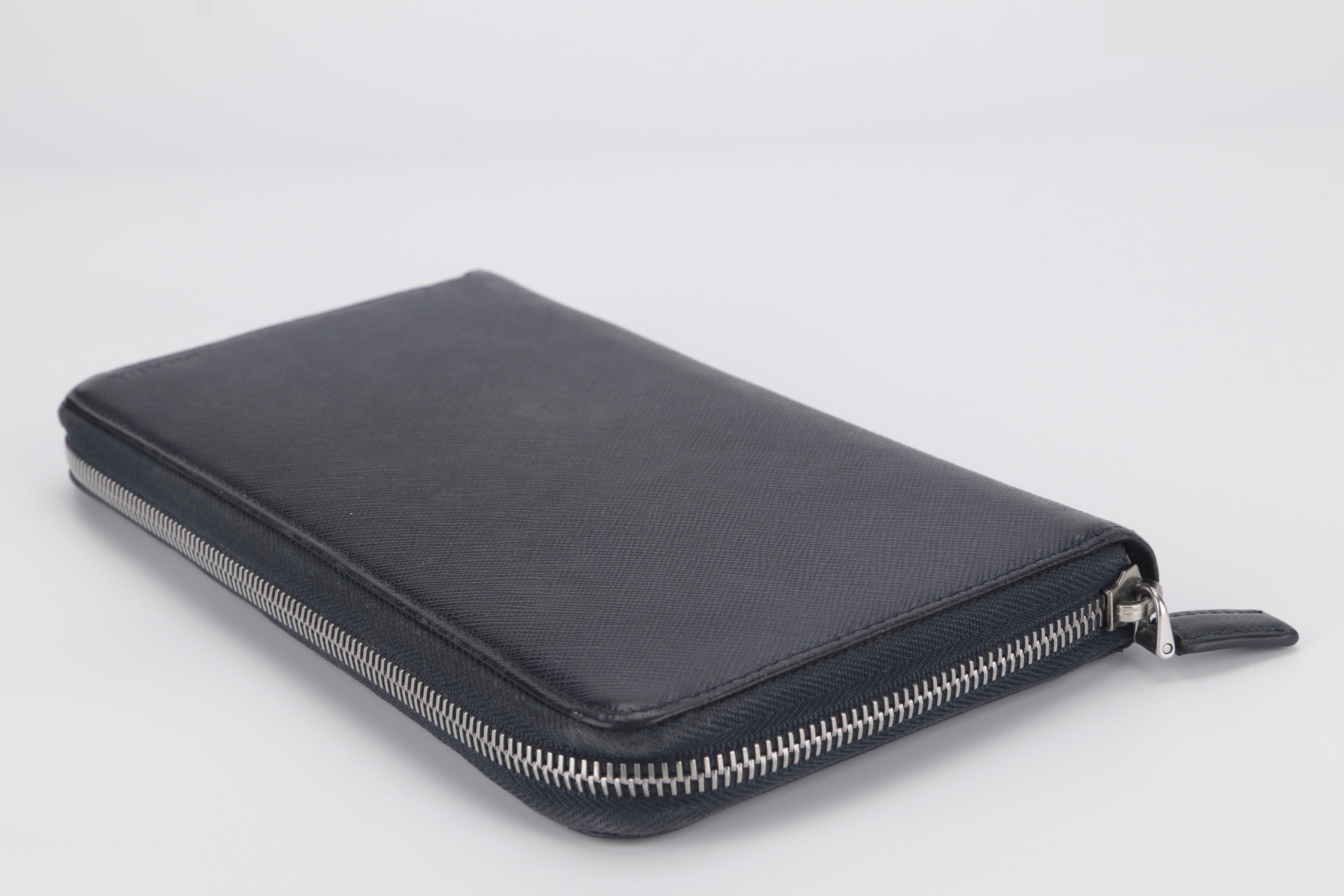 TAIGA SAFFIANO BLACK LONG WALLET — view 5