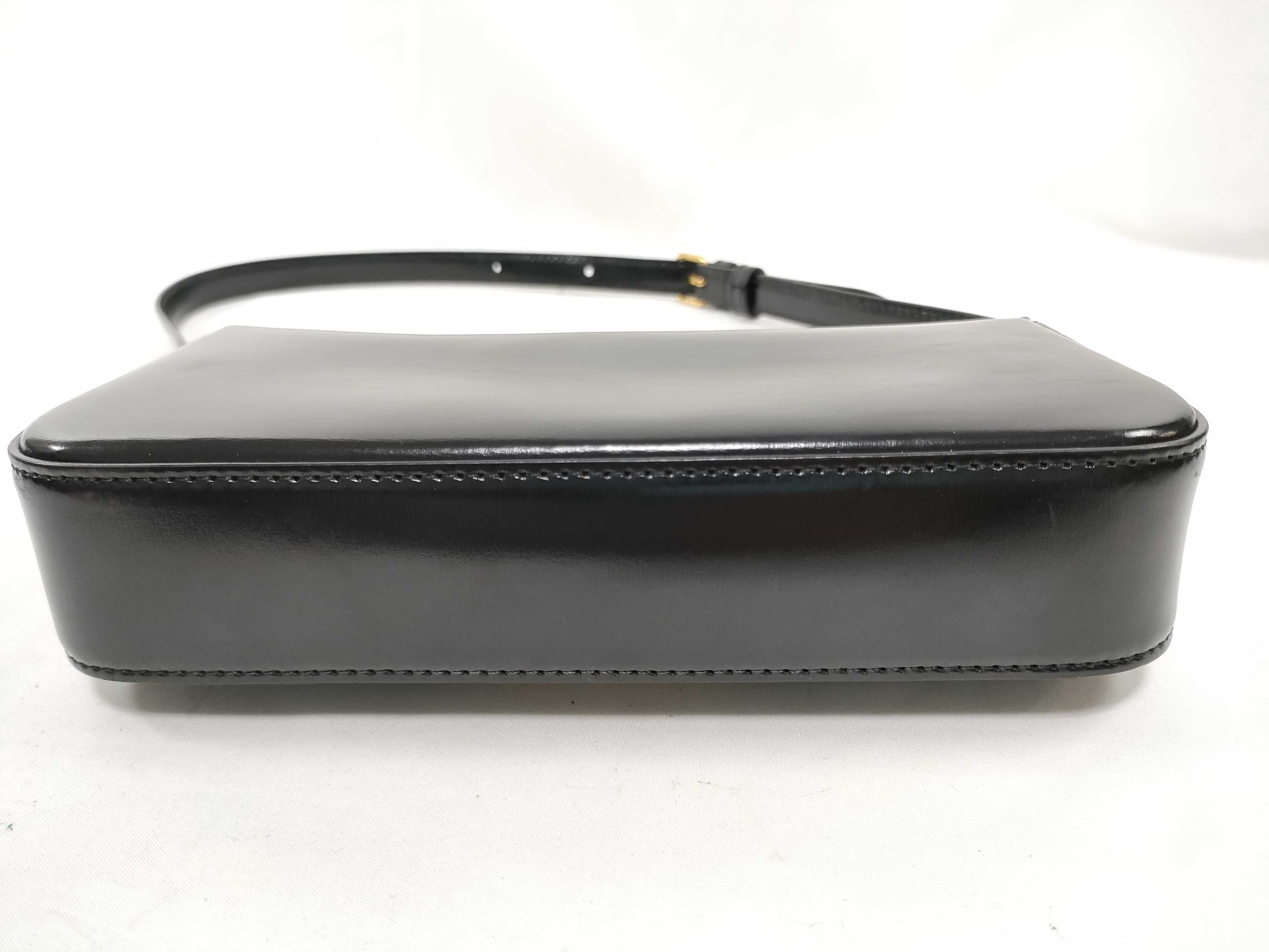 Triomphe Teen Leather Shoulder Bag — view 3