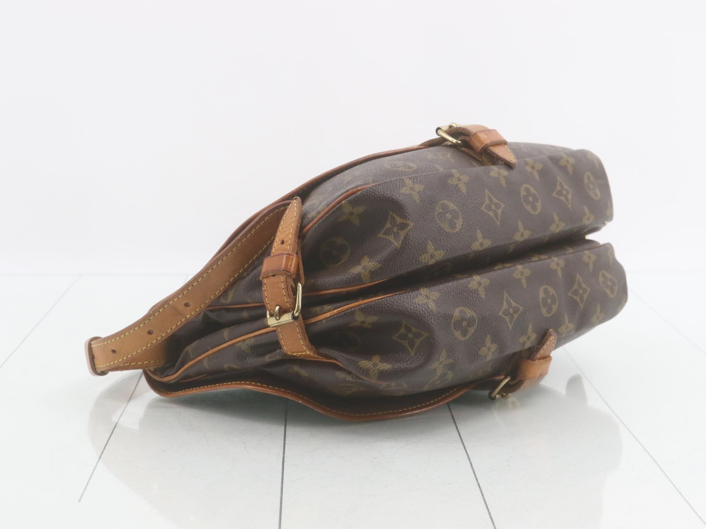 Monogram Shoulder Bag Saumur — view 5