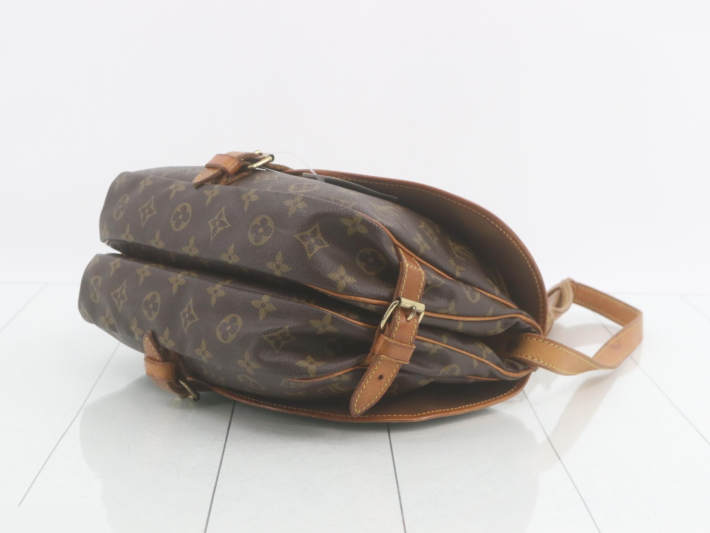 Monogram Shoulder Bag Saumur — view 6