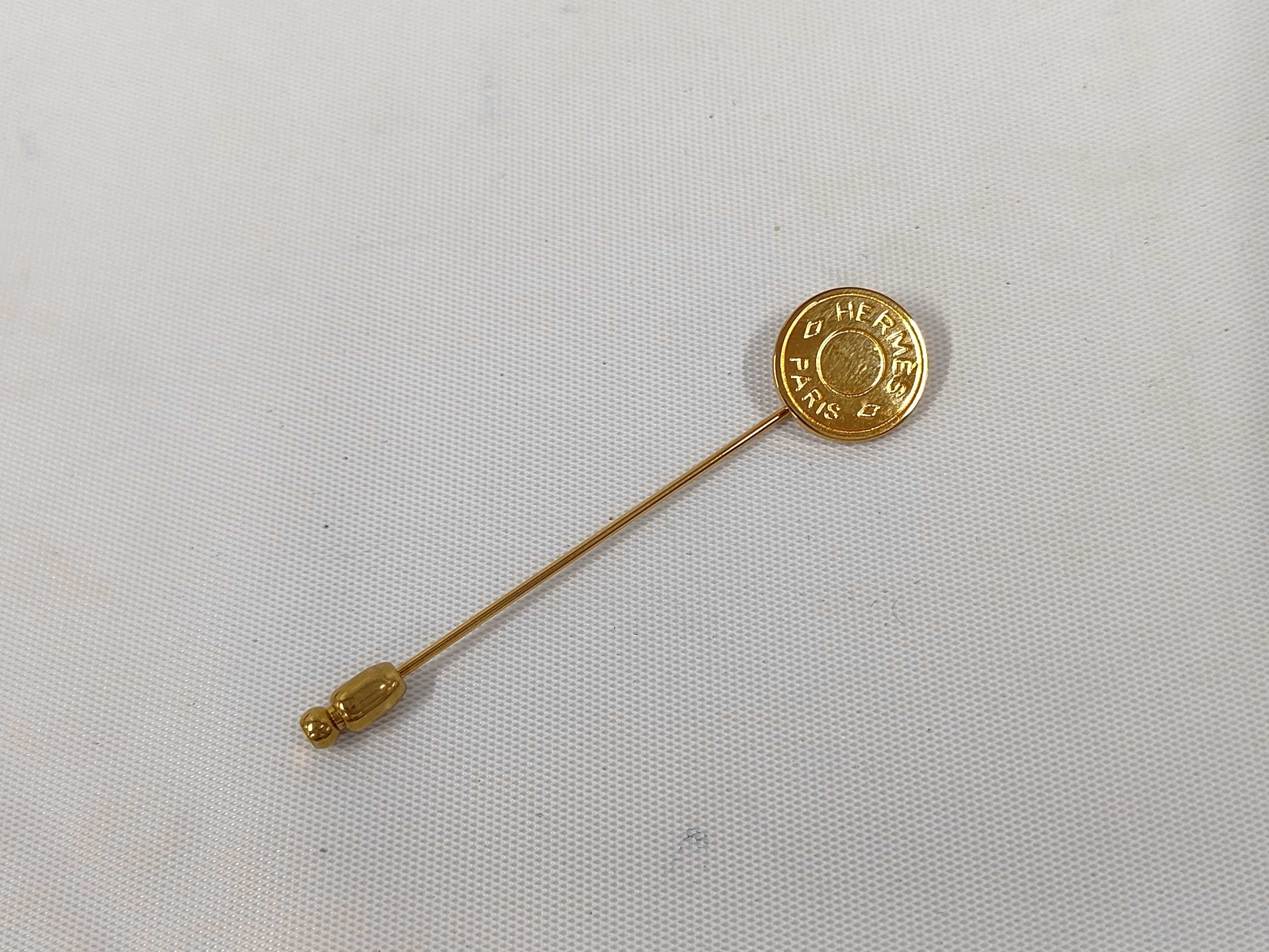 Brooch / GP Brooch