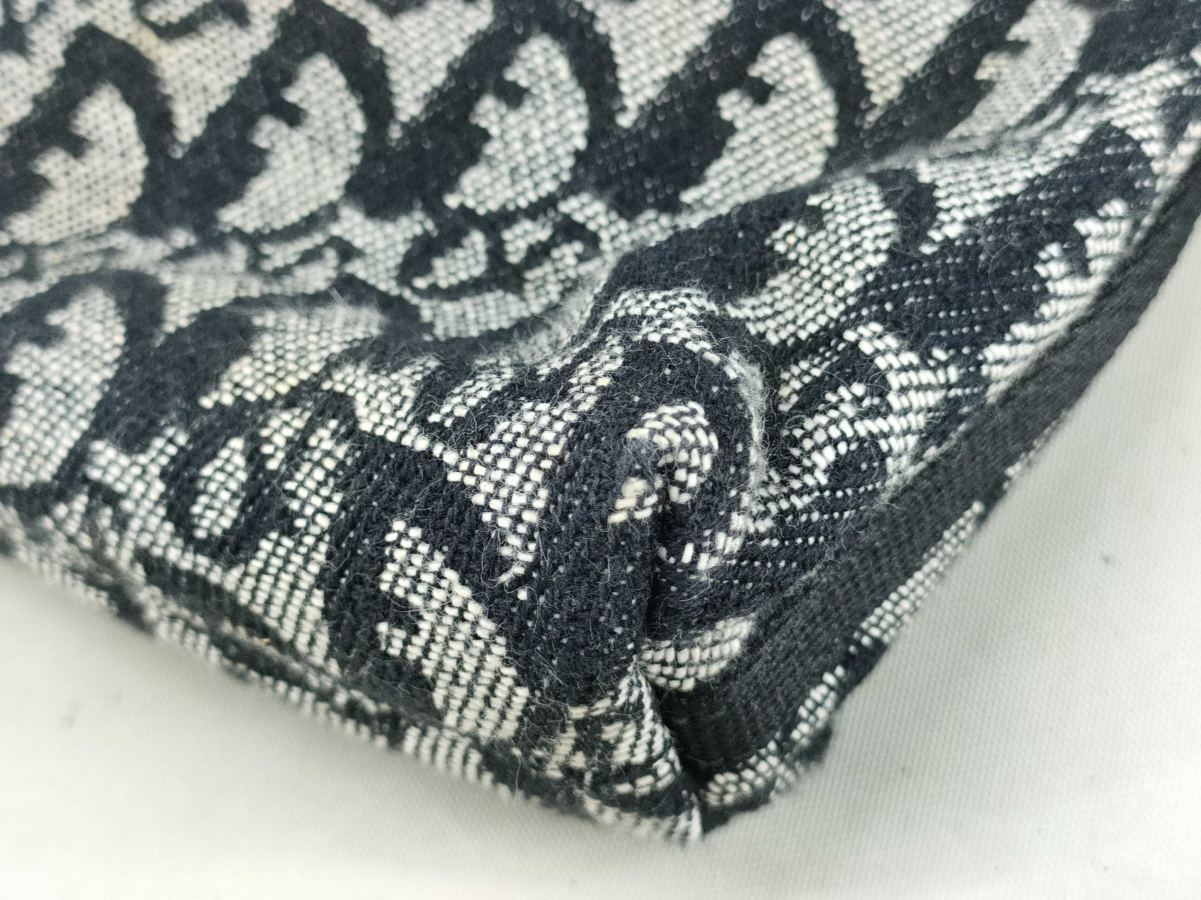 Trotter Pattern Vintage Accessory Pouch Handbag — view 4