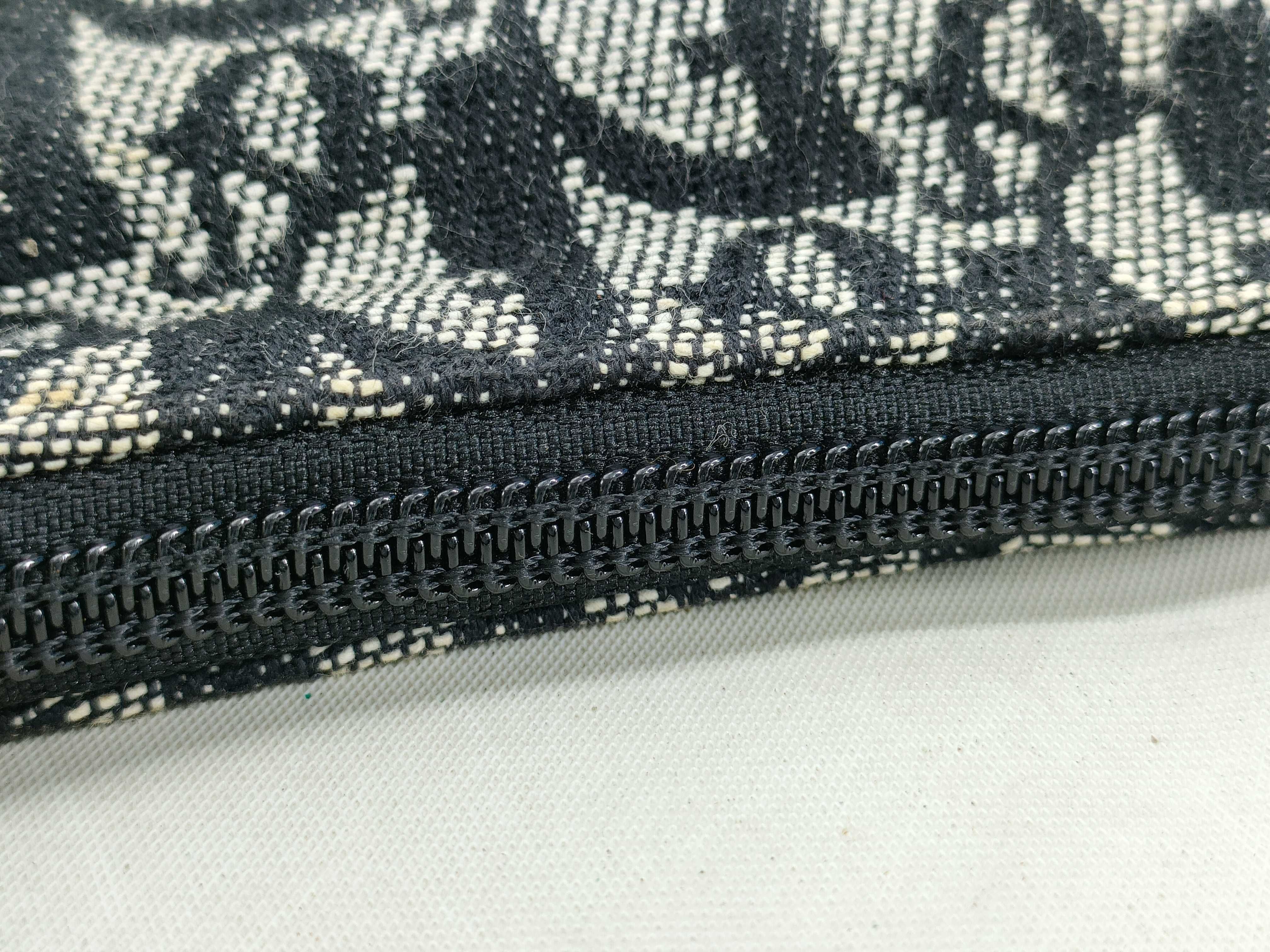Trotter Pattern Vintage Accessory Pouch Handbag — view 7