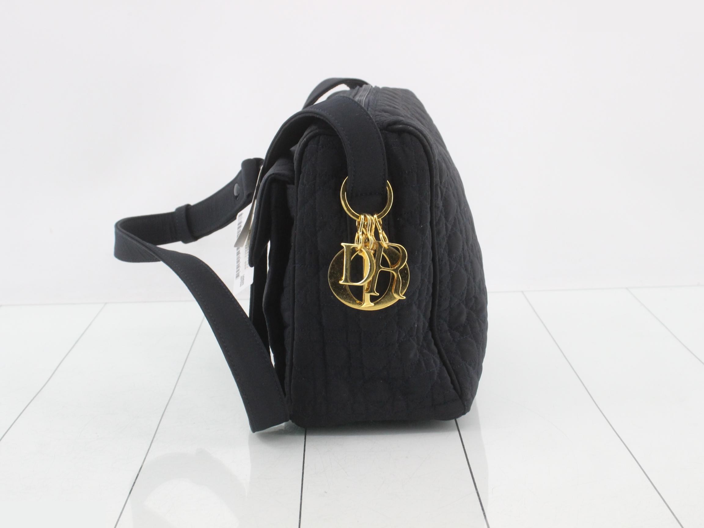 Shoulder bag — view 3