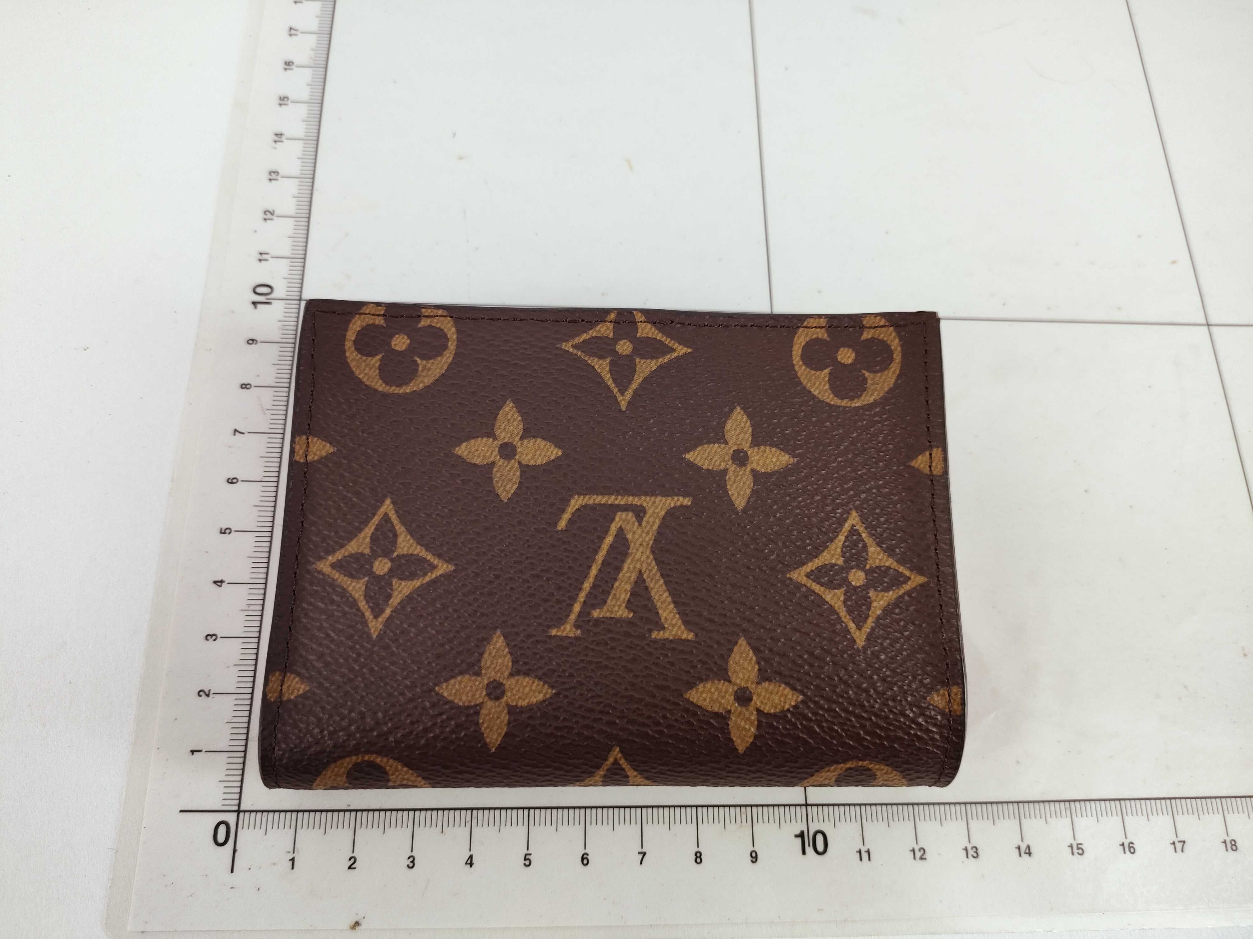 Monogram Portefeuille Lisa Wallet (with box and dust bag) — view 2