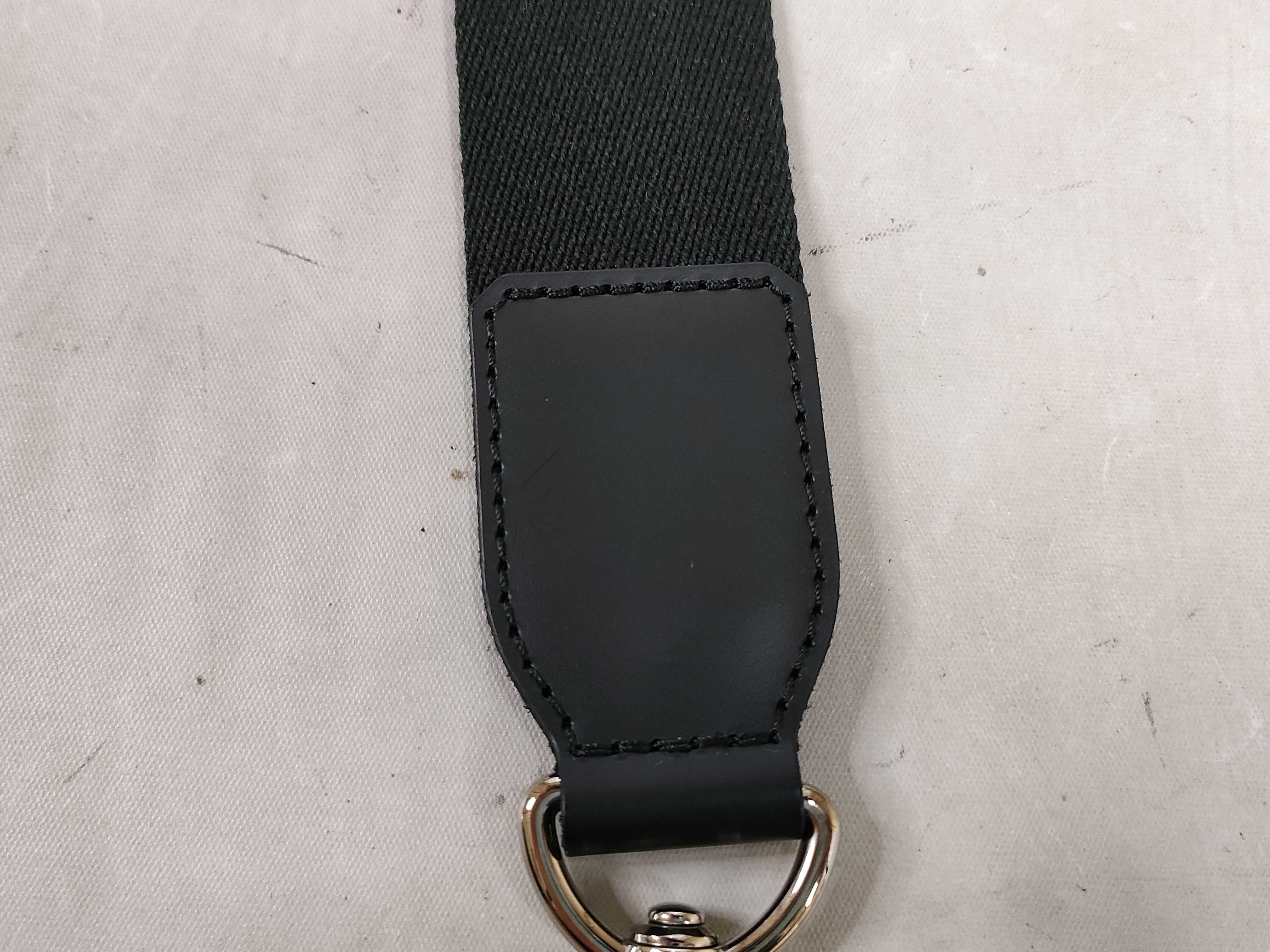 canvas shoulder bag (strap only) — view 6