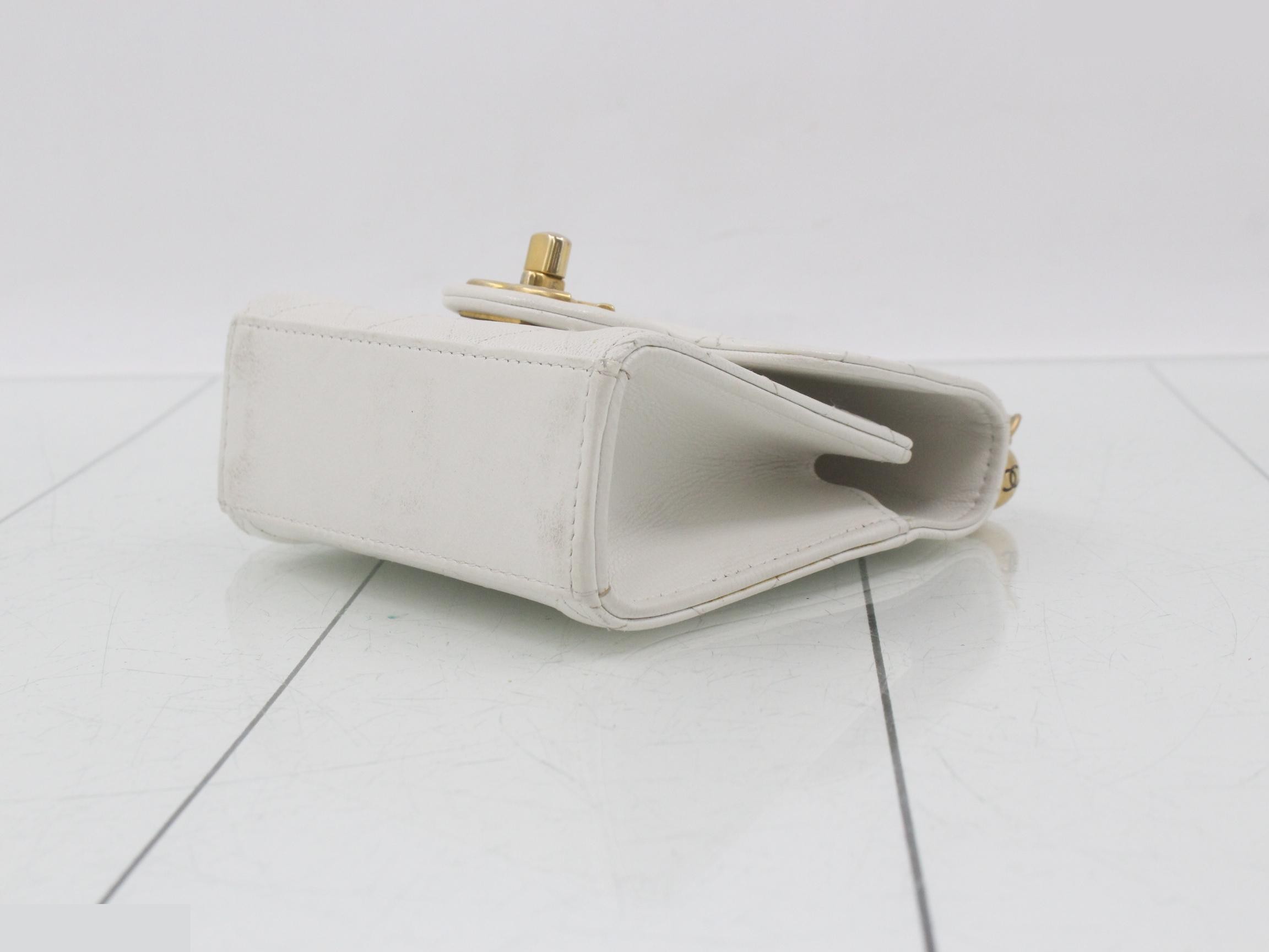 Matelassé Leather Pearl Chain Shoulder Bag — view 6