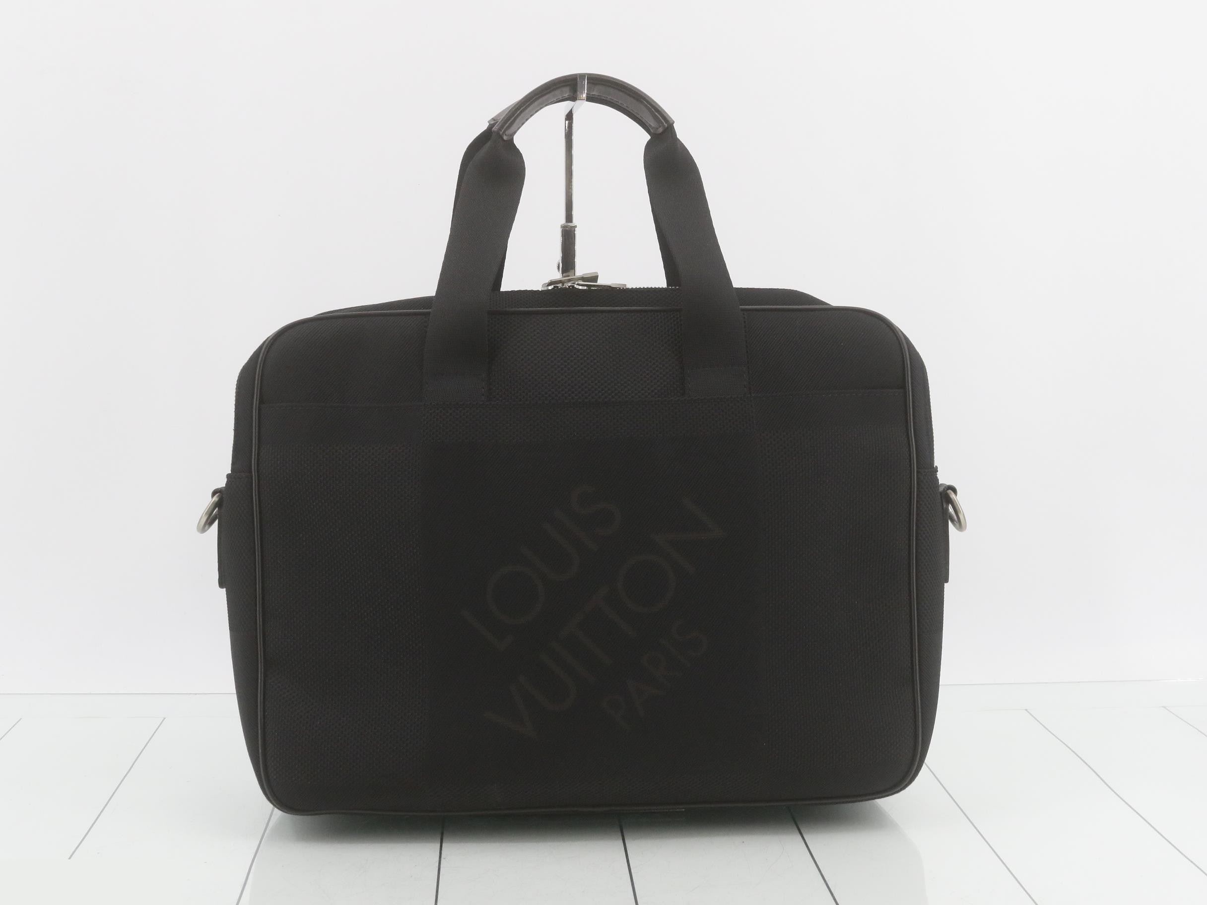 Associé PM Noir with shoulder strap — view 2