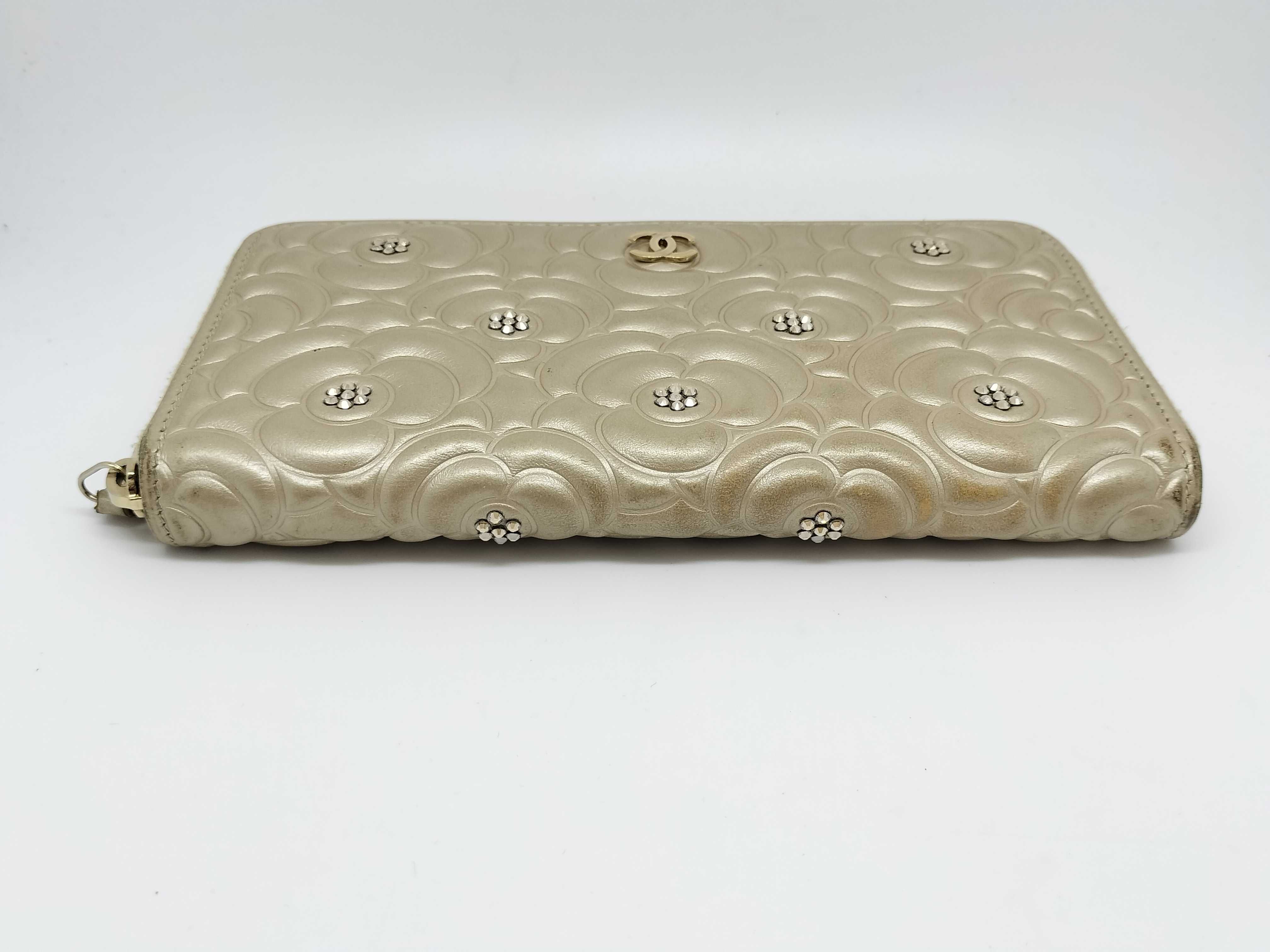 Camellia Leather Rhinestone Round Zip Long Wallet — view 4