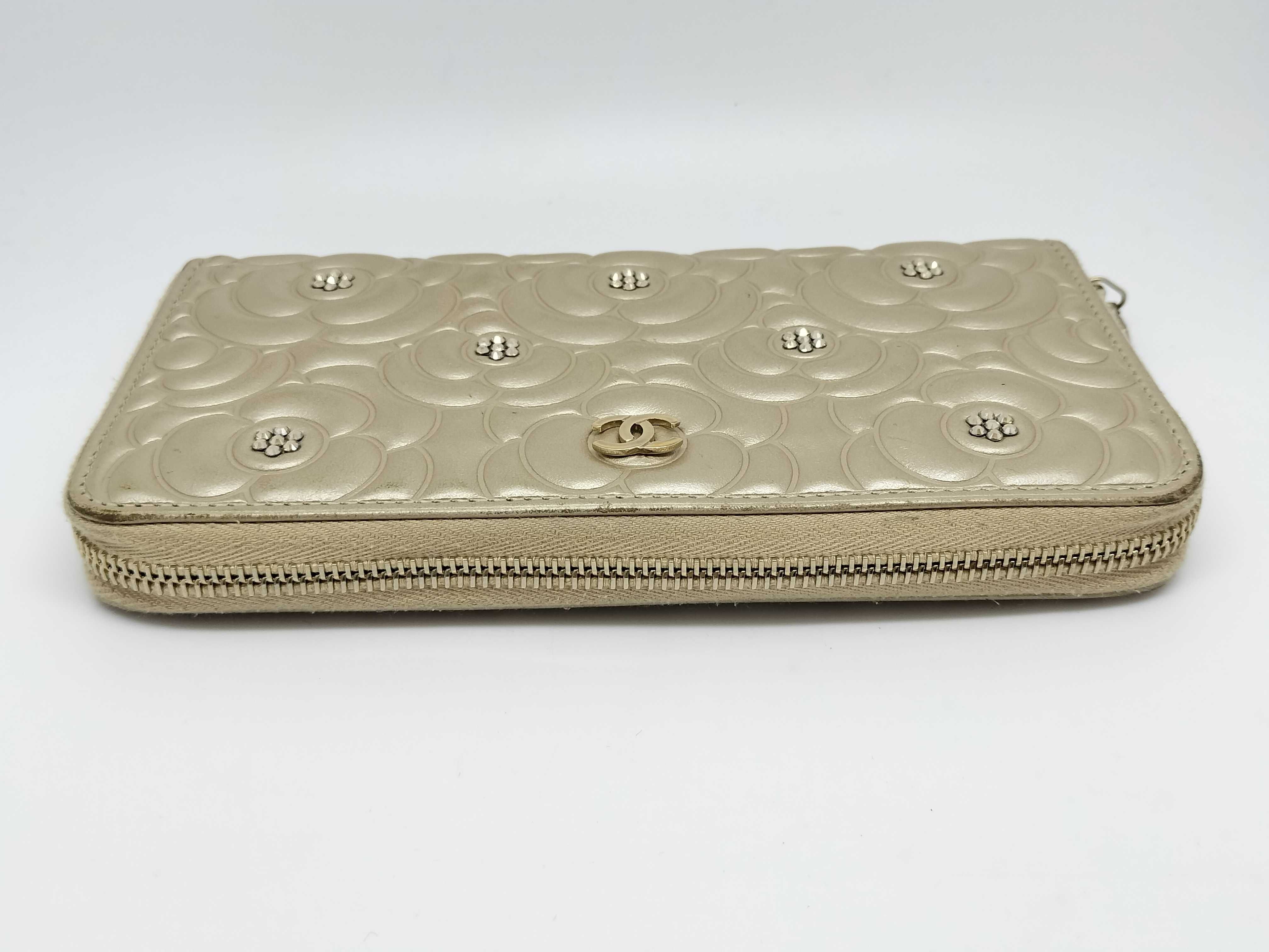 Camellia Leather Rhinestone Round Zip Long Wallet — view 6