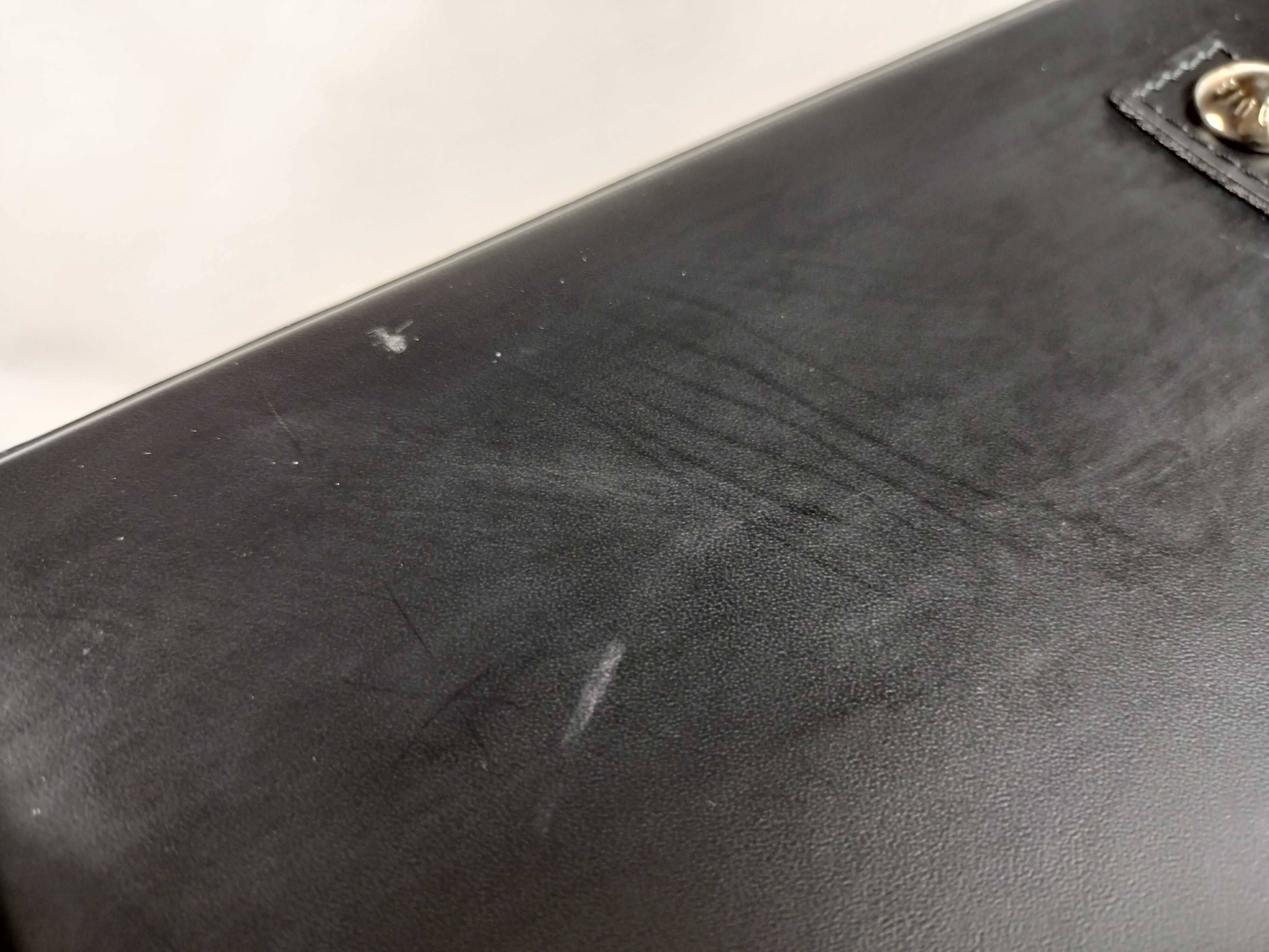 Epi Leather Alma M40302 Handbag — view 12