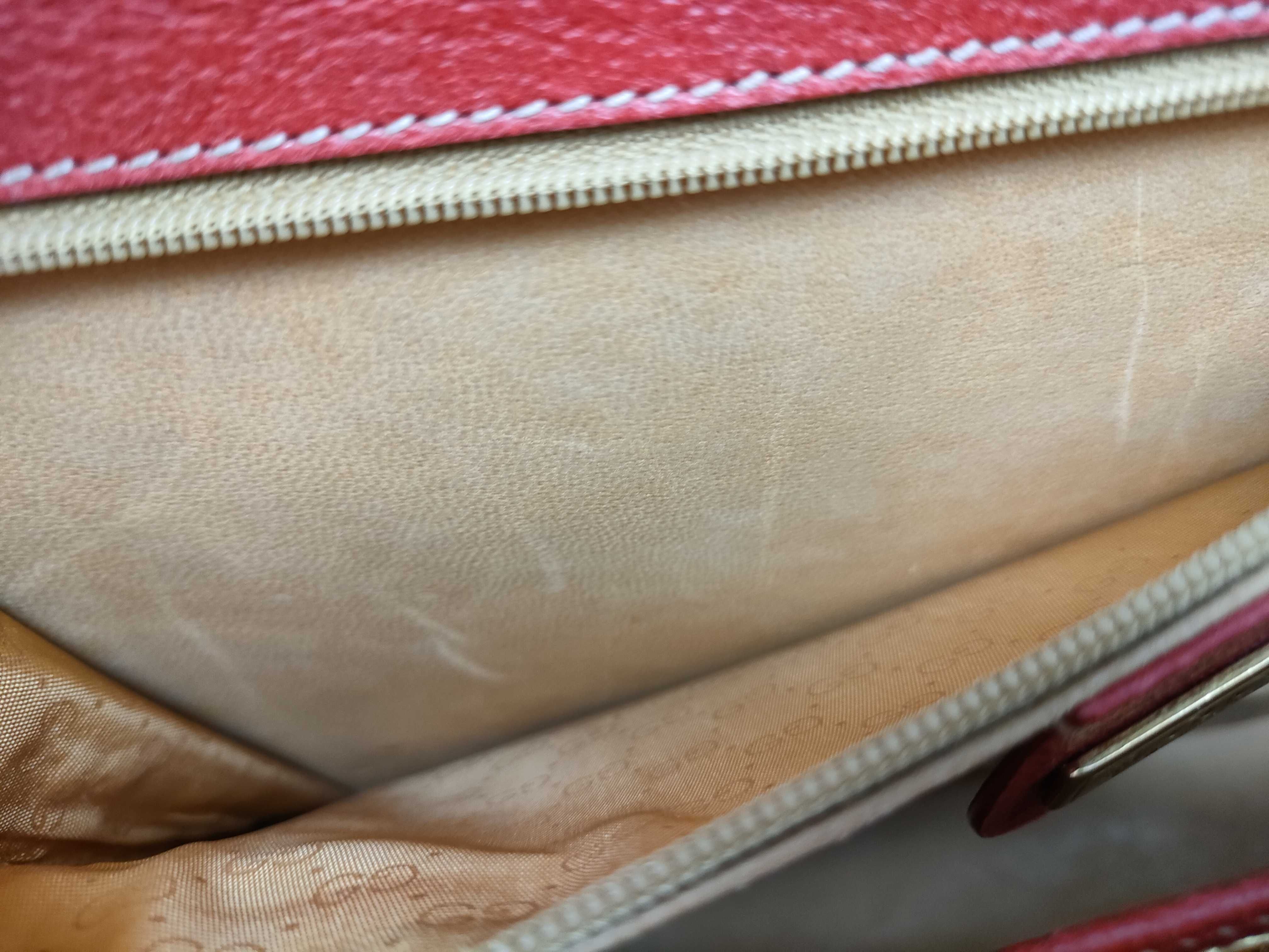 Bamboo Gucci Handbag — view 13