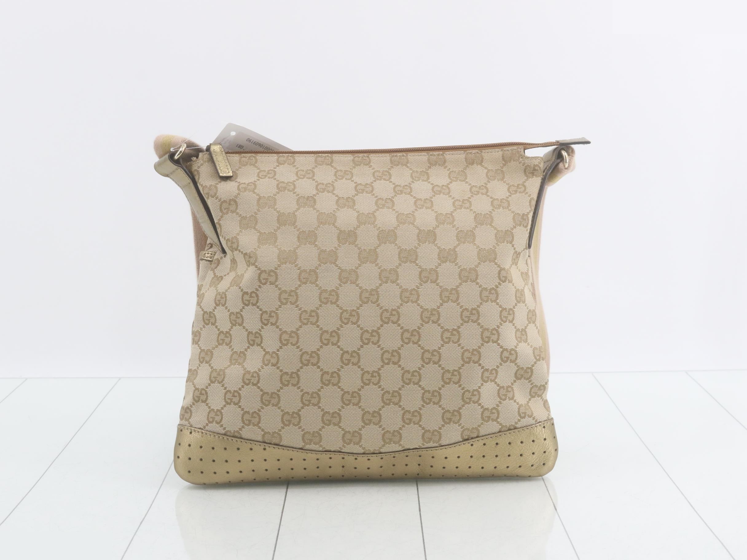 GG Canvas Shoulder Bag — view 2