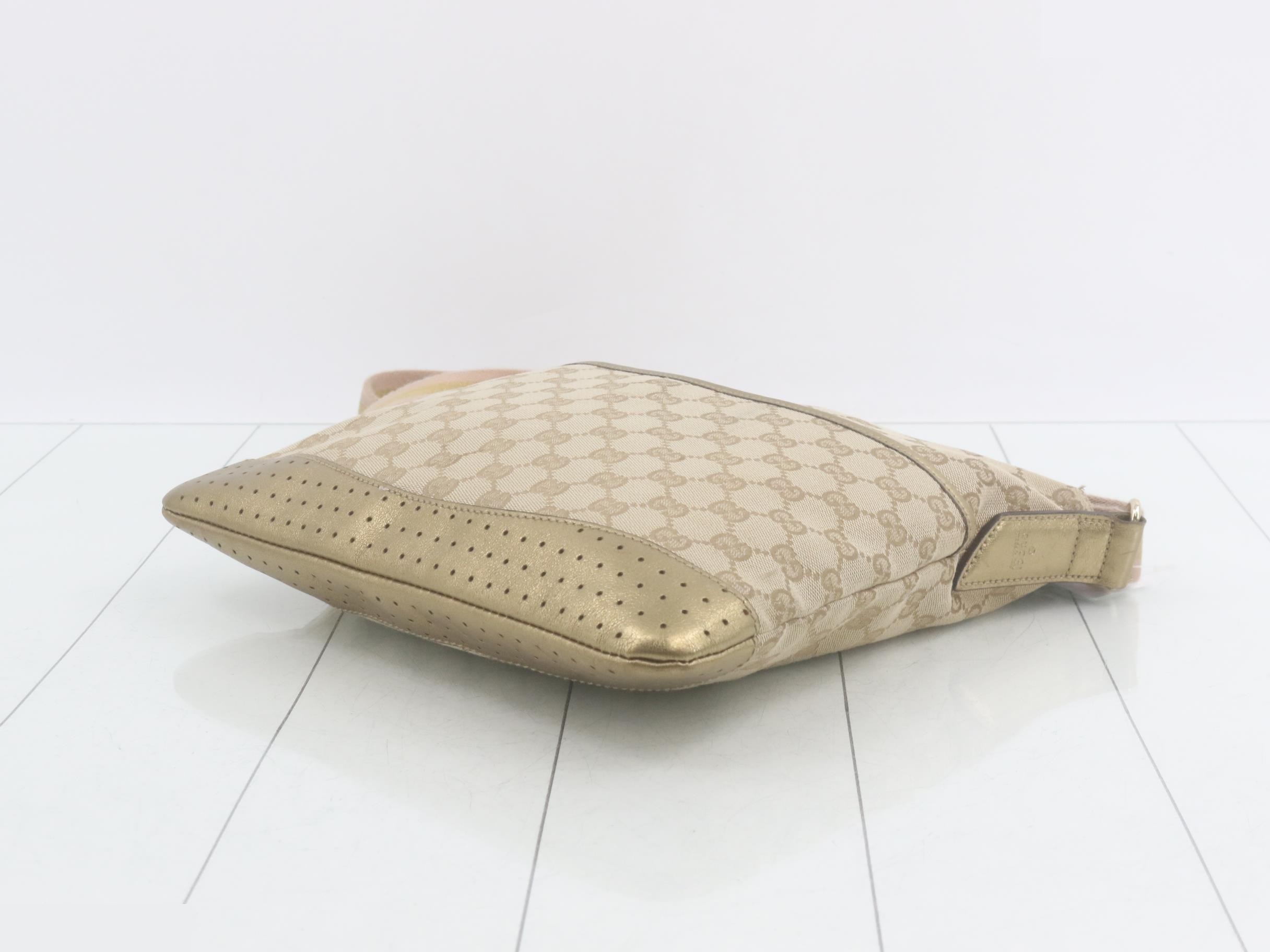 GG Canvas Shoulder Bag — view 6