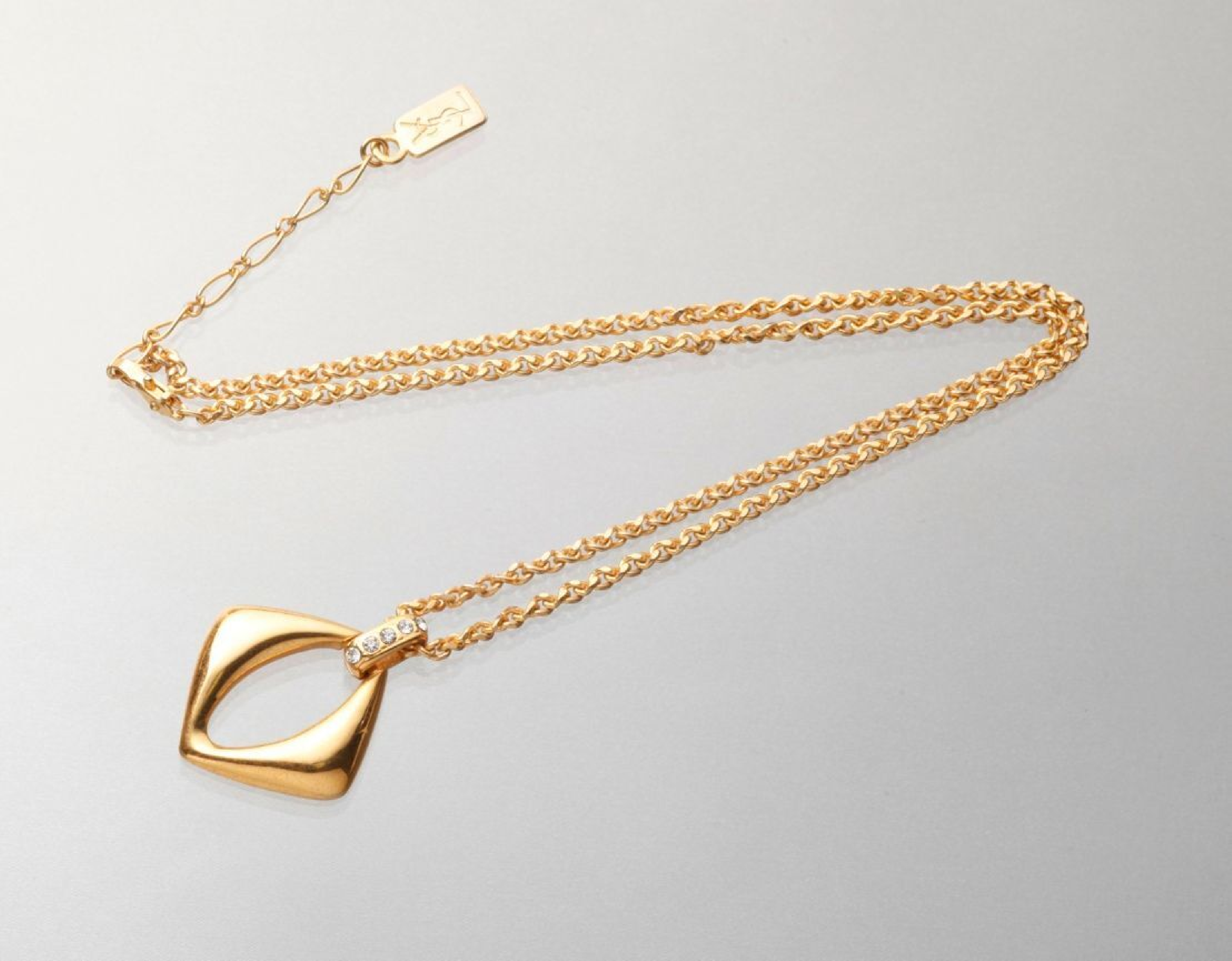 necklace pendant, chain approximately 60cm. — view 3