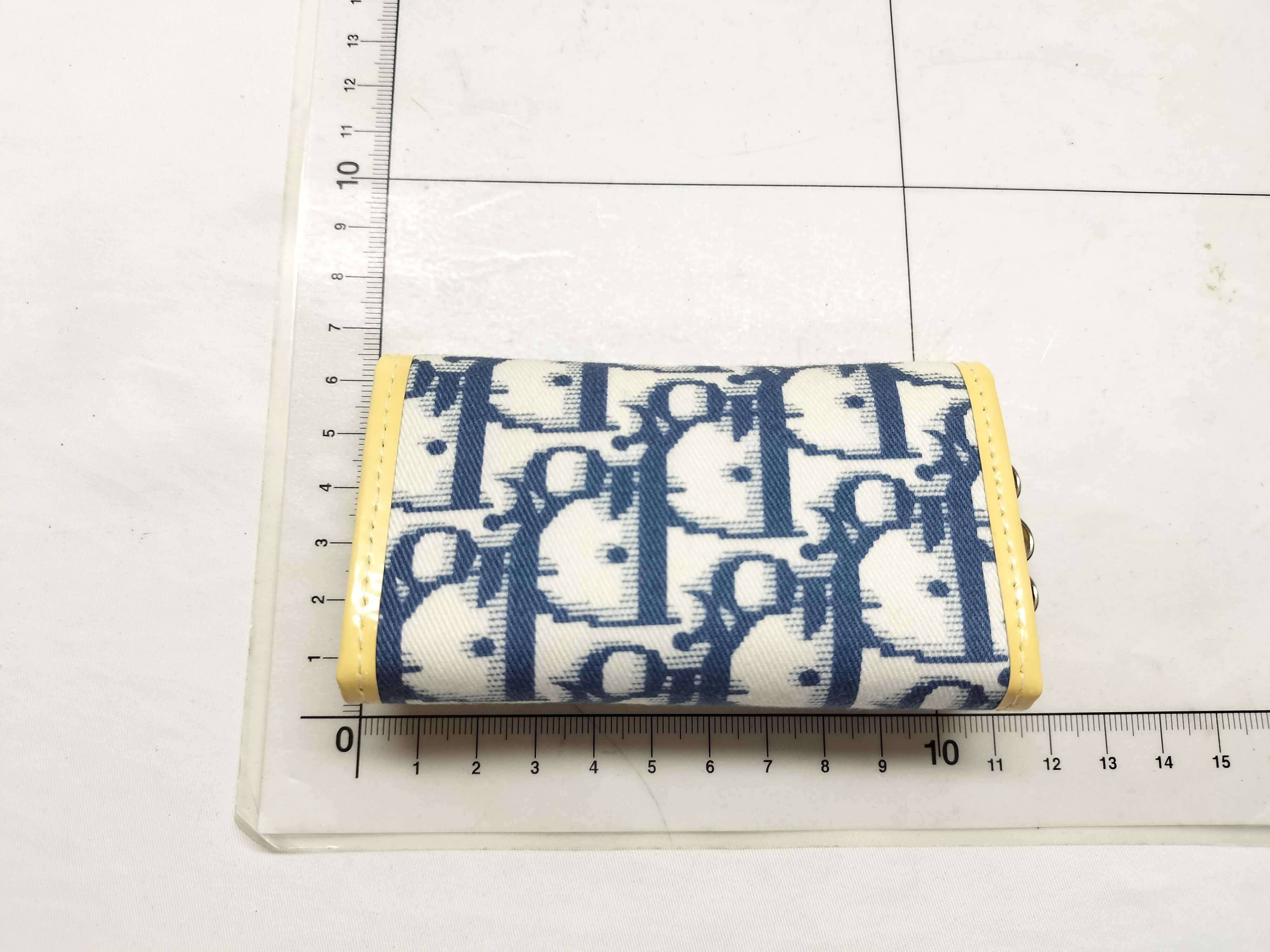 Trotter No. 2 Key Case — view 2