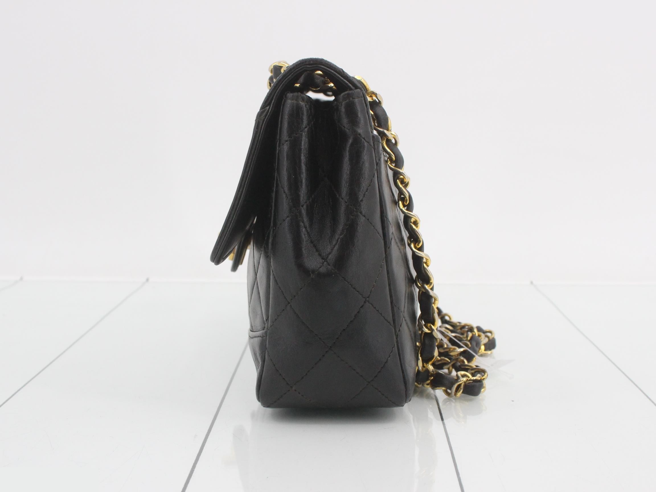 Matelassé (bag) - Shoulder bag — view 3
