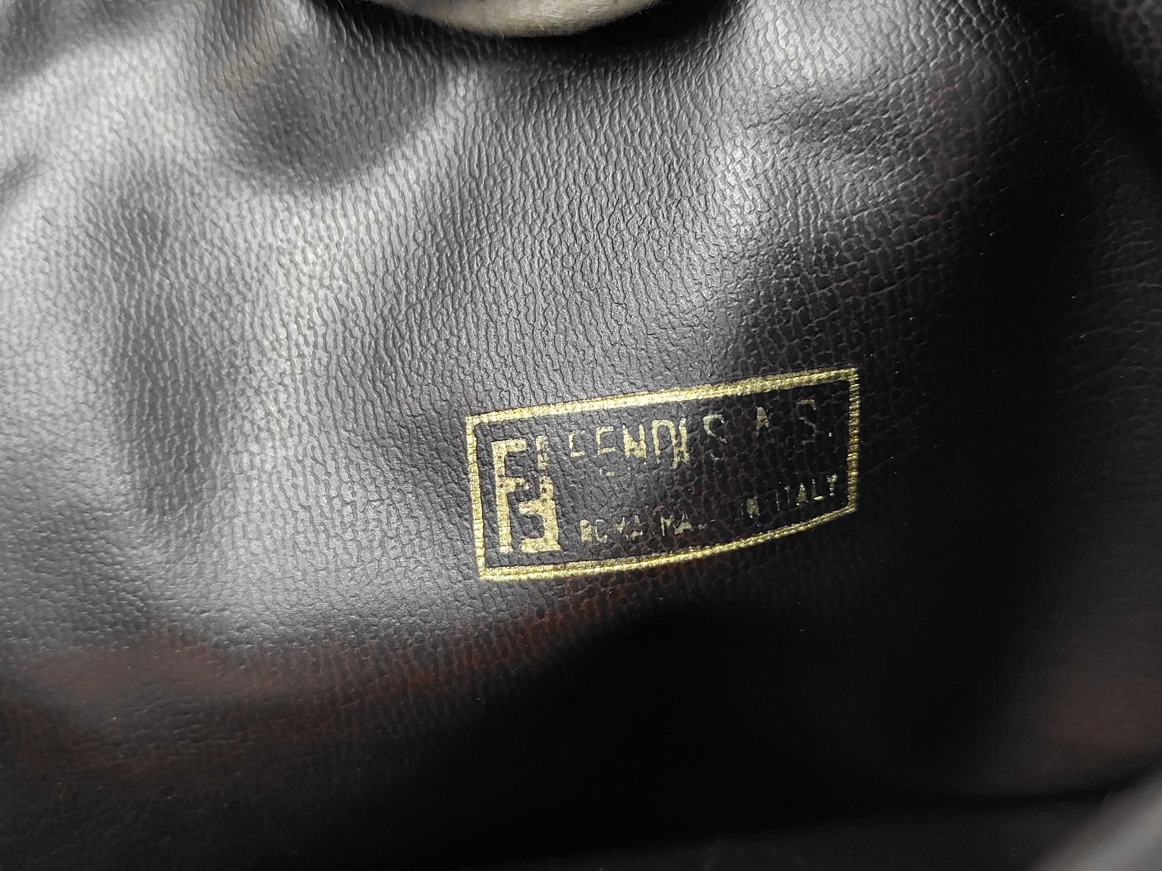 Zucca Shoulder Bag — view 9