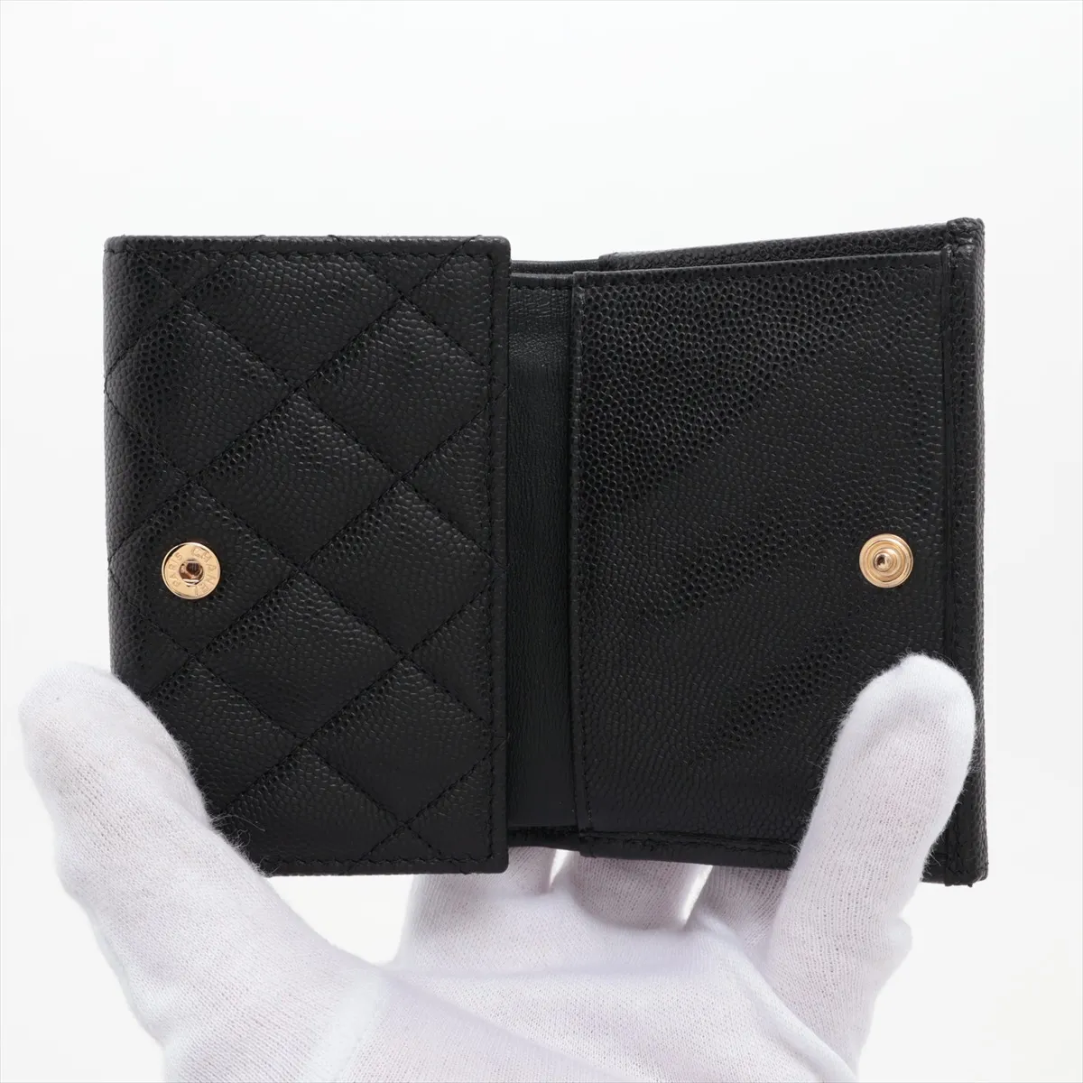Matelassé Caviar Skin Compact Wallet, Black with Gold Hardware, PNAA3CL8 — view 4