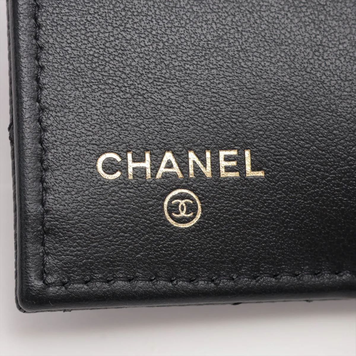 Matelassé Caviar Skin Compact Wallet, Black with Gold Hardware, PNAA3CL8 — view 8