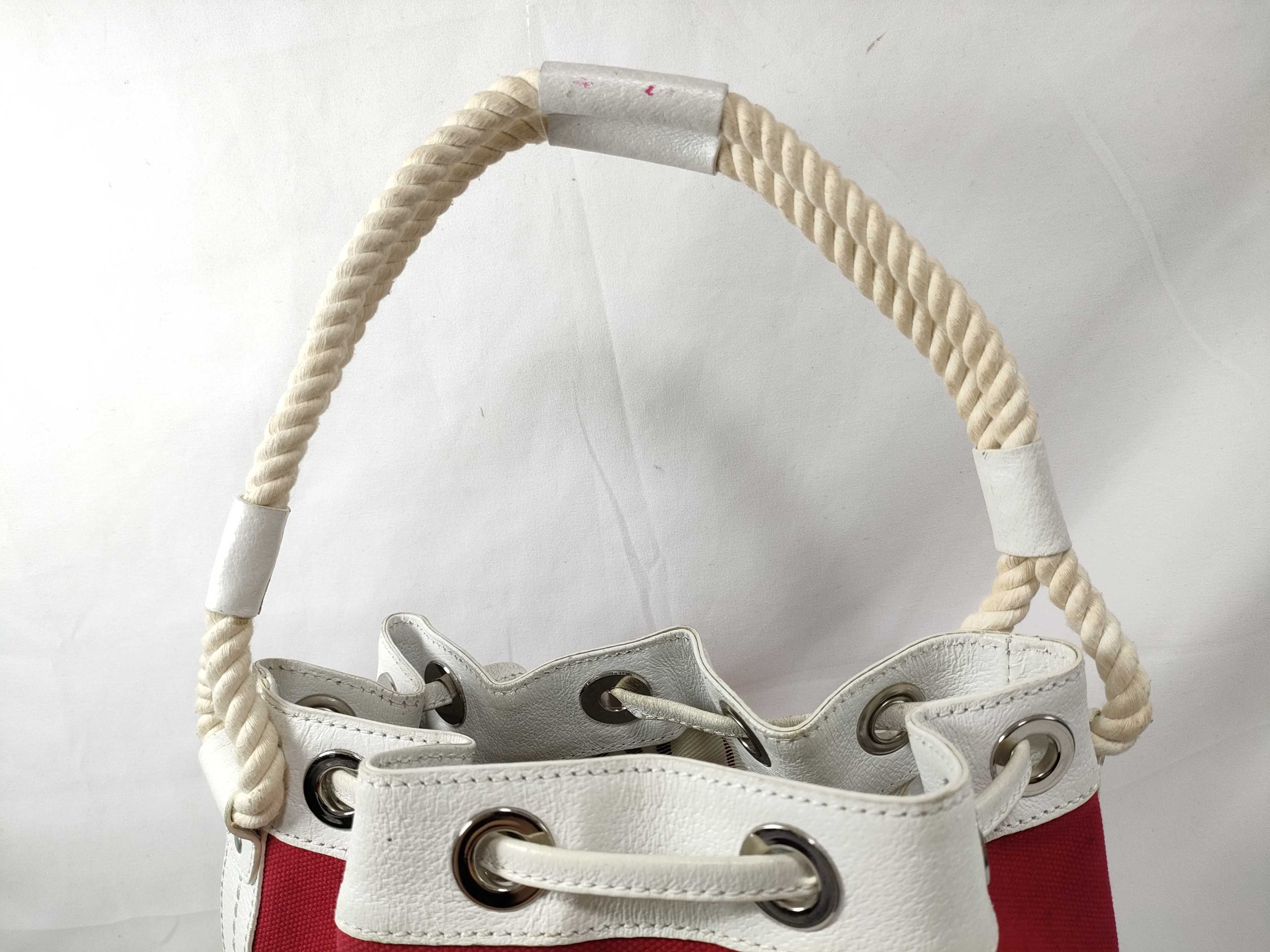shoulder bag — view 3