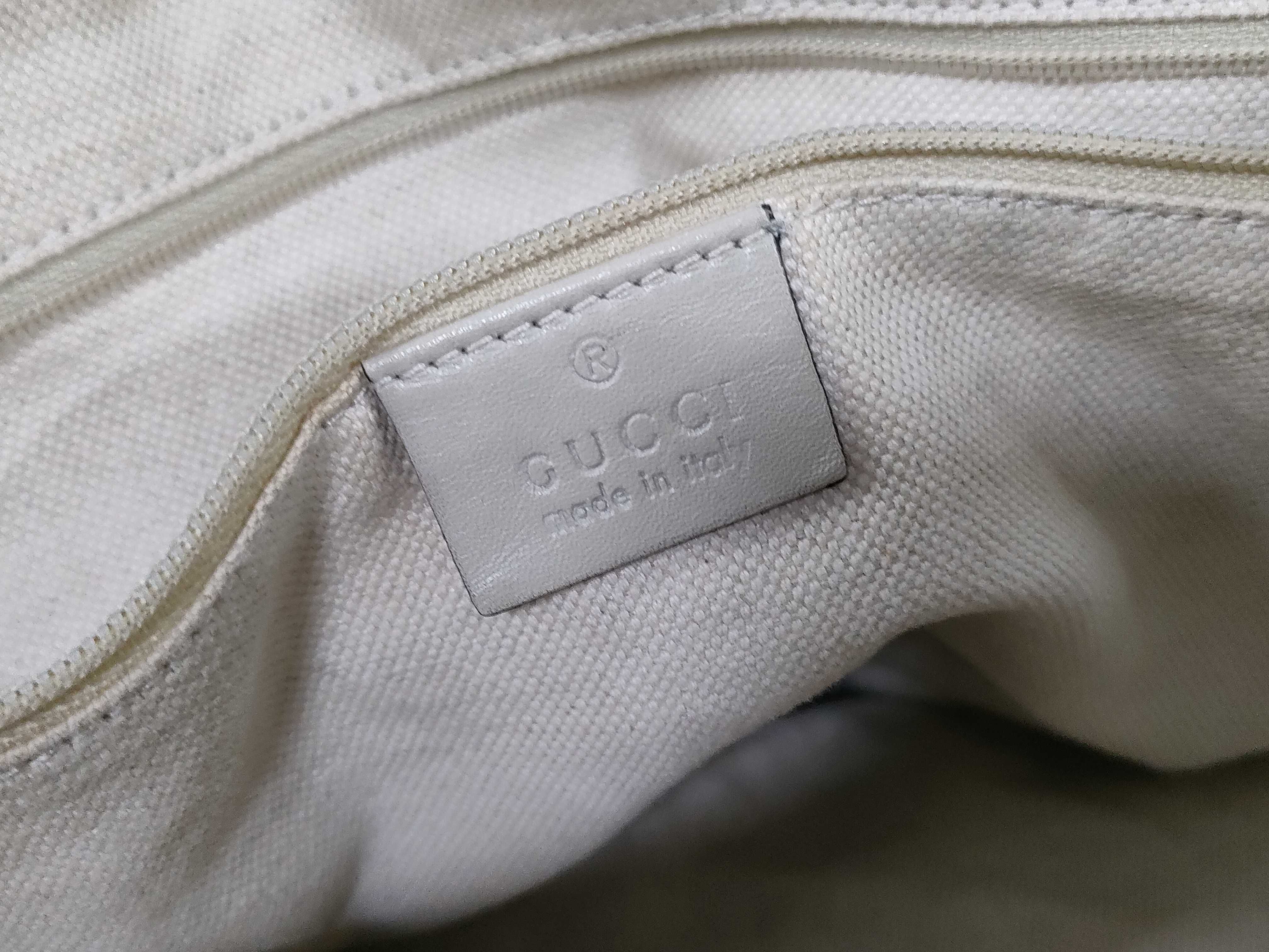 GG Canvas Handbag — view 15