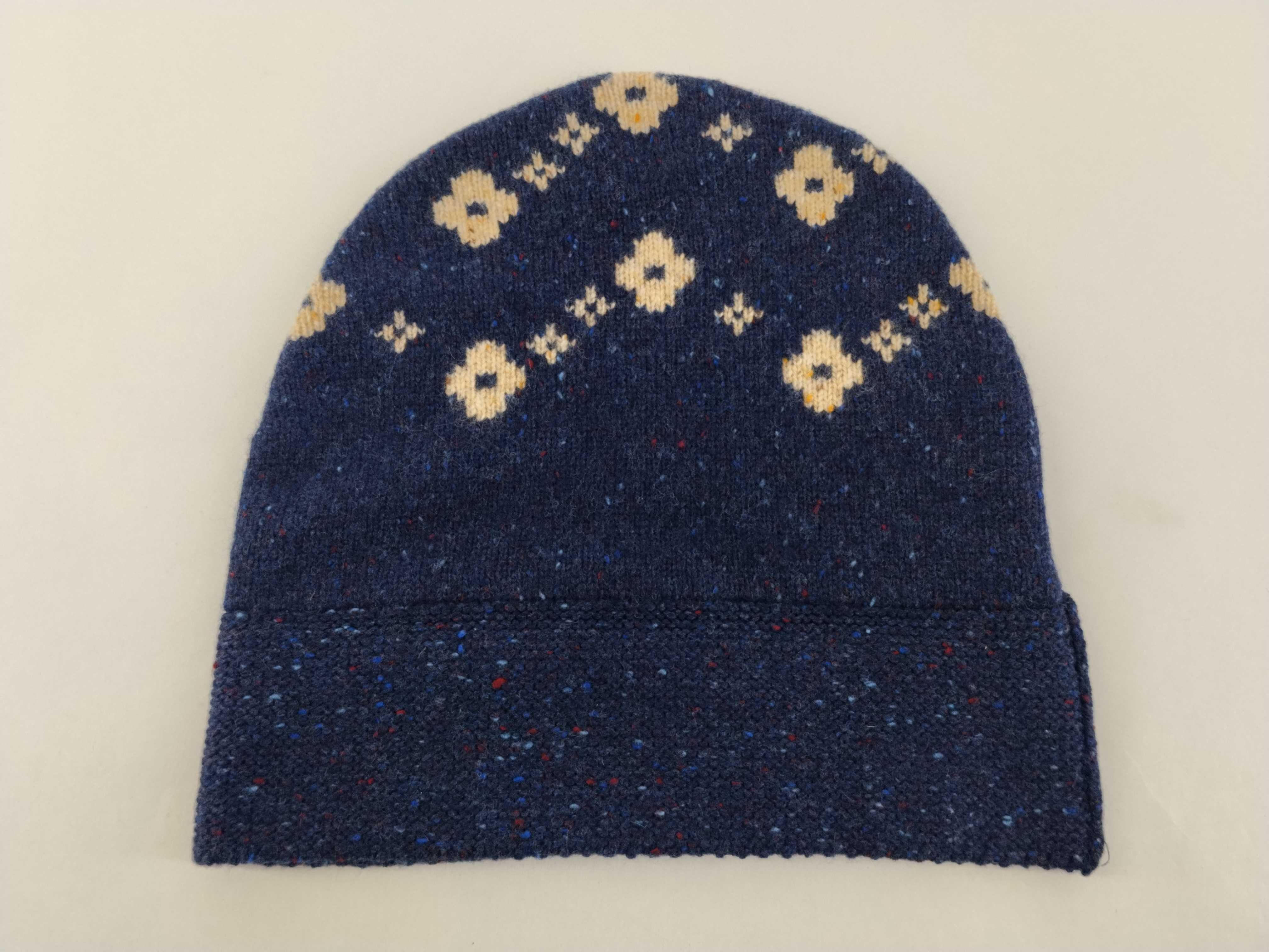 knit hat and other accessories