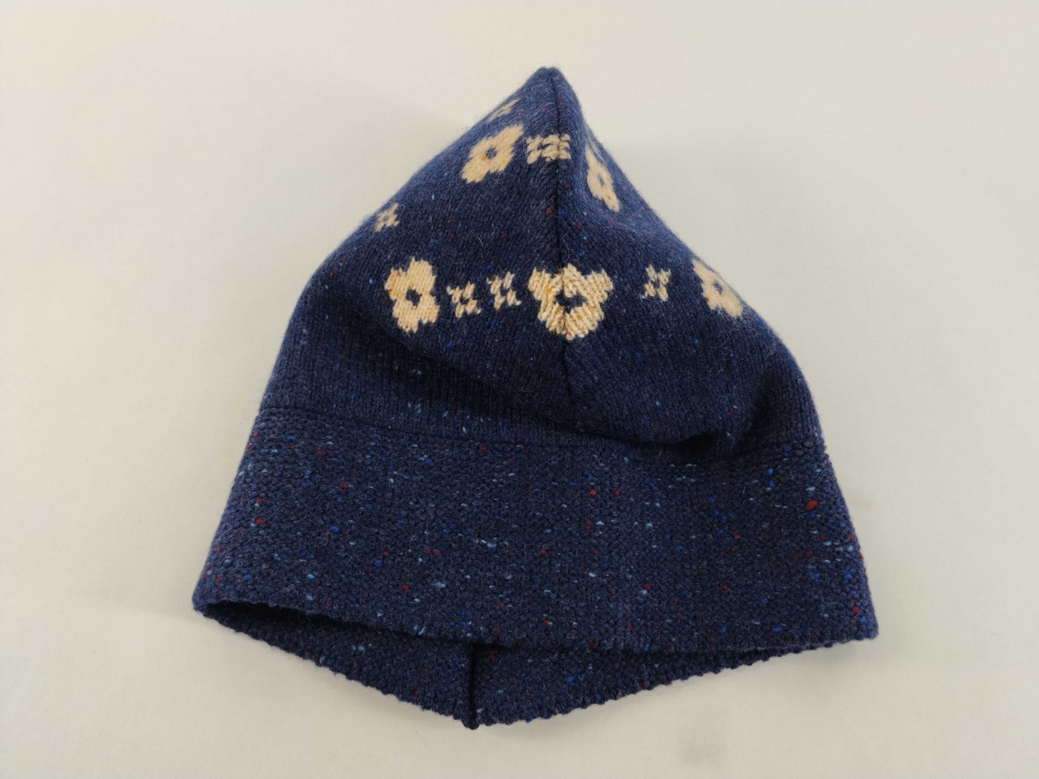 knit hat and other accessories — view 2