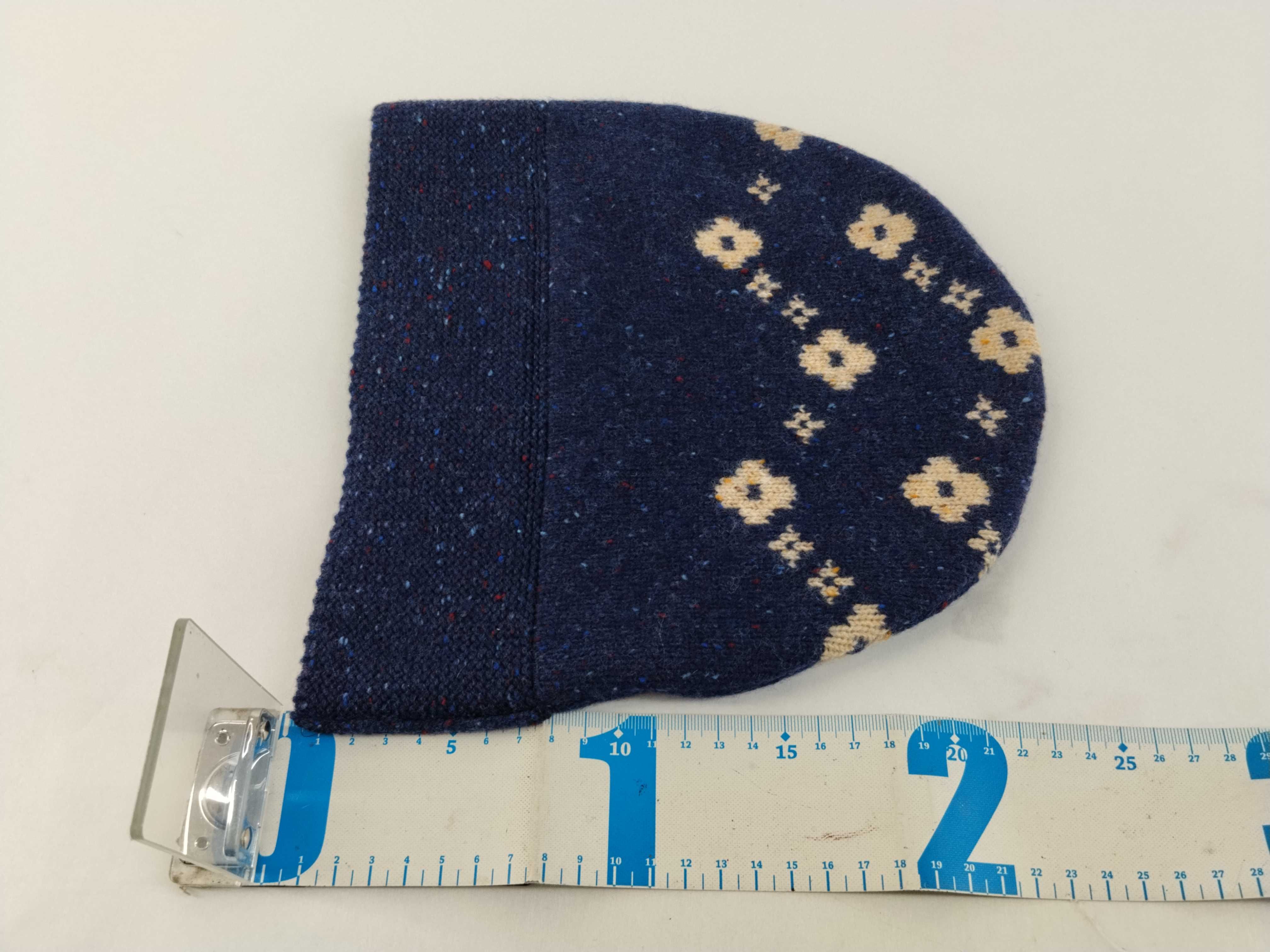 knit hat and other accessories — view 11