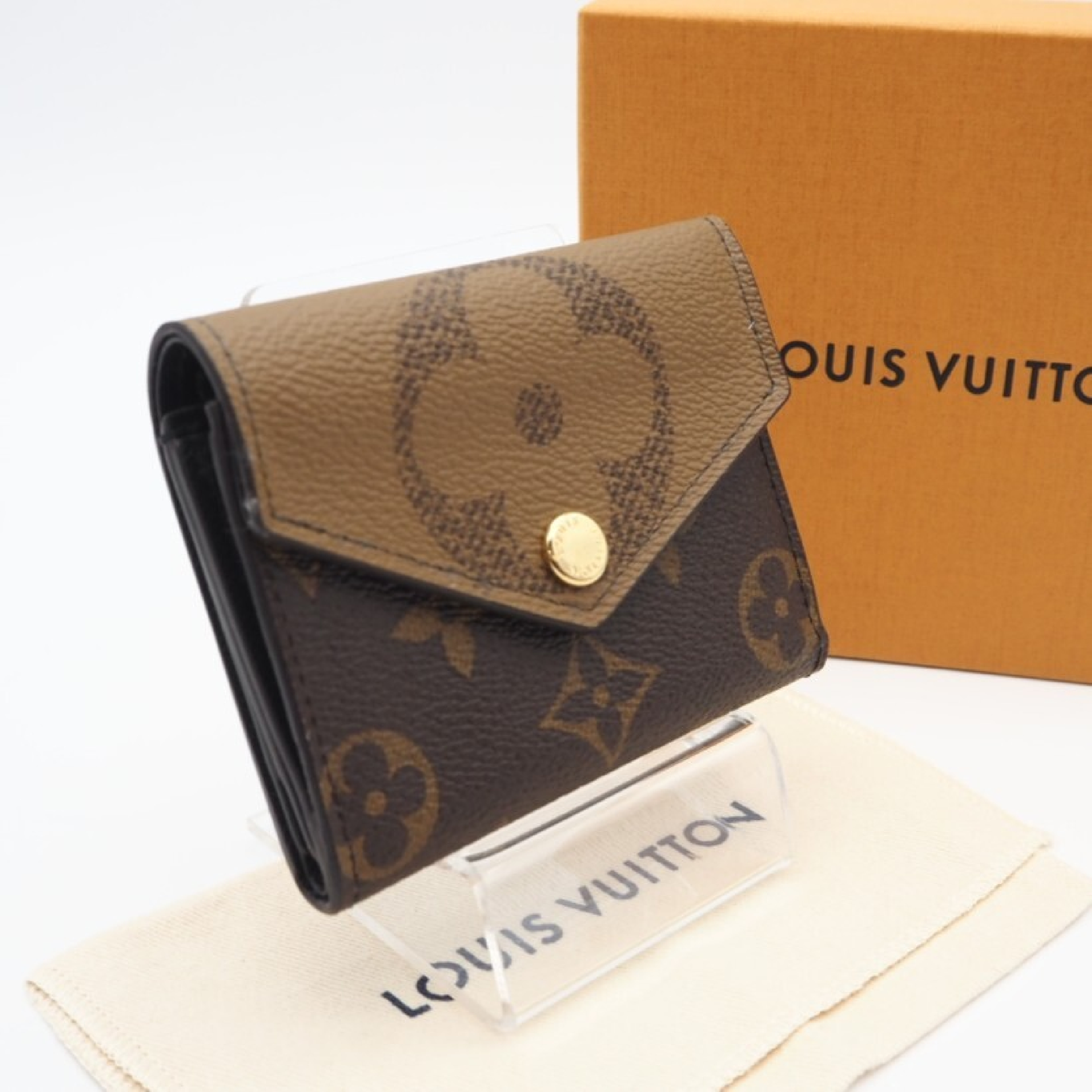 M80725 Reverse Portefeuille Zoé Wallet with Dust Bag and Box