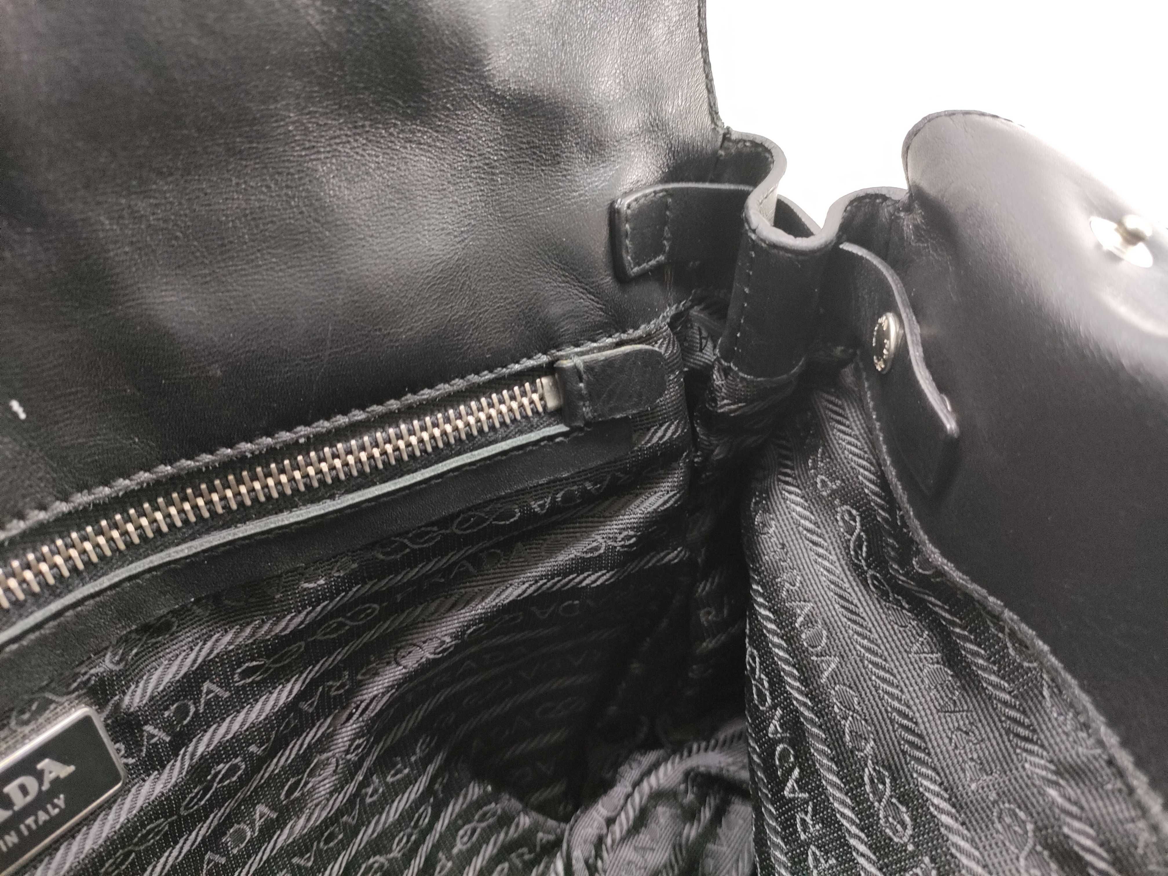 Nylon Push-Lock Leather Nylon Shoulder Bag — view 9