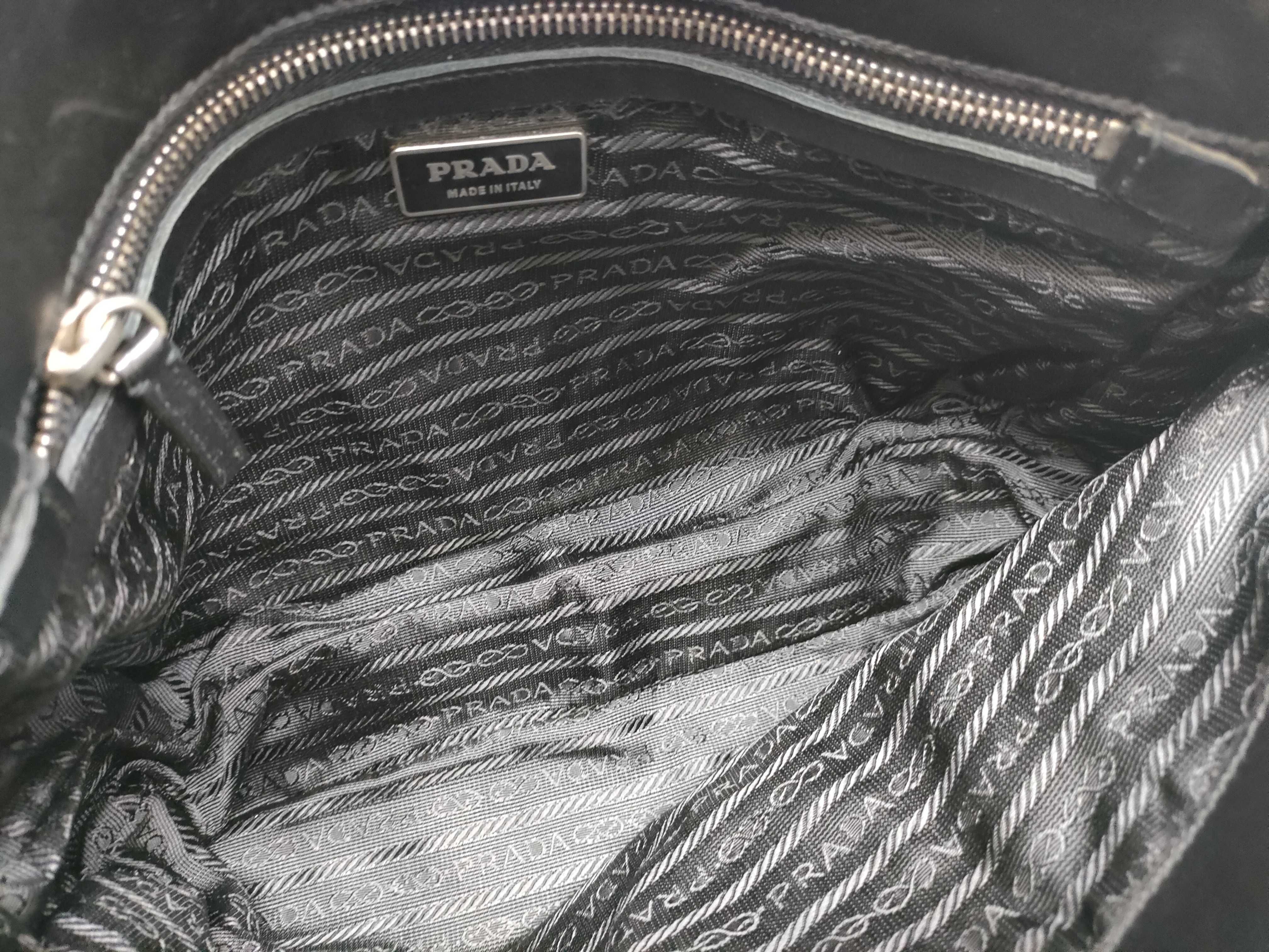 Nylon Push-Lock Leather Nylon Shoulder Bag — view 10