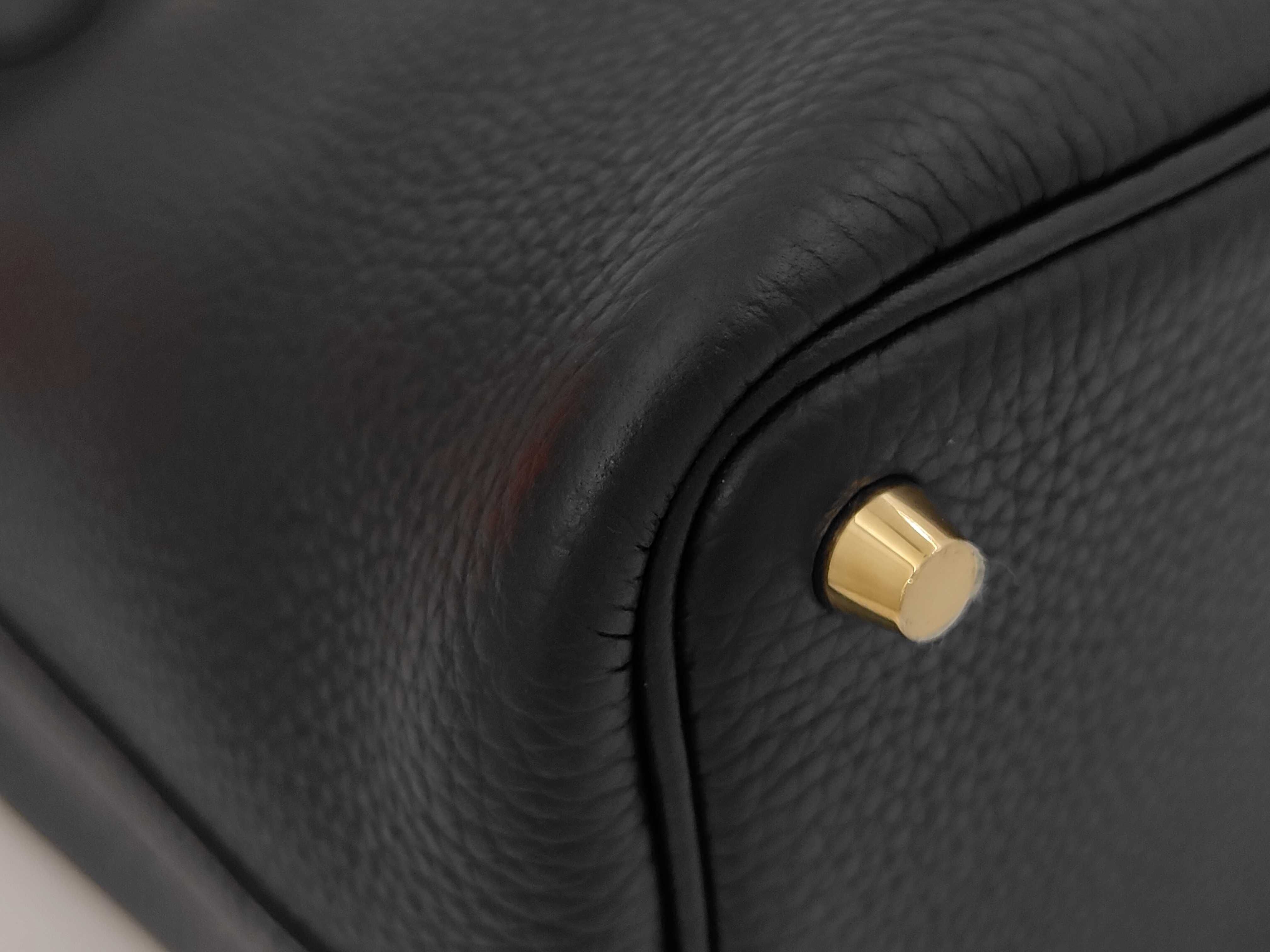 Picotin Lock PM Black G Stamp Taurillon Clemence Leather Handbag — view 3