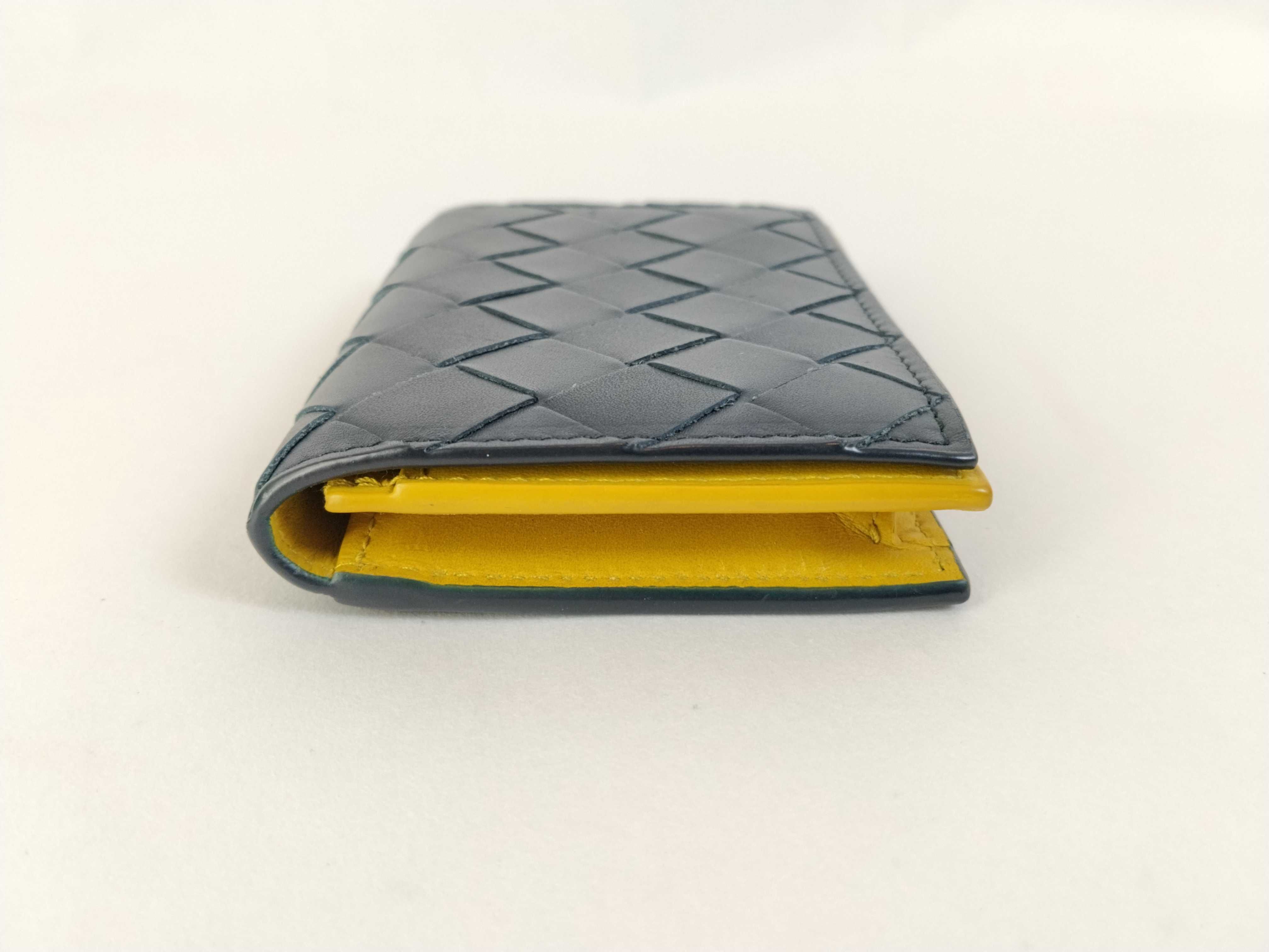 Intrecciato Leather Card Case 605720 (Card Case/Pass Case/Business Card Holder) — view 7