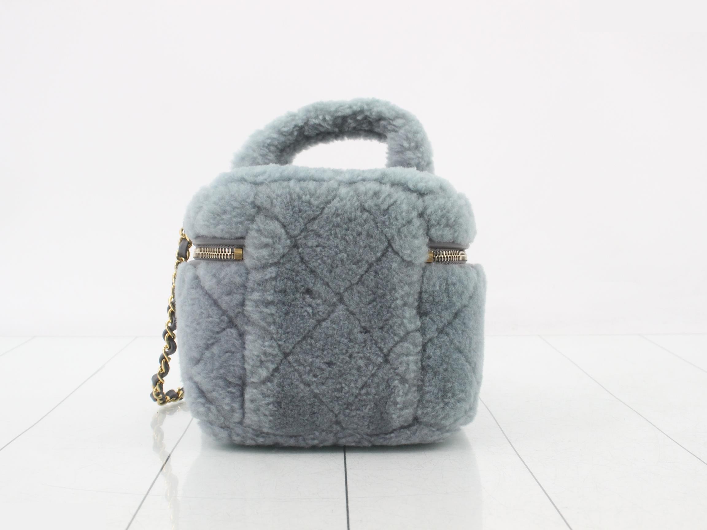 Matelassé Fur Coco Mark 2-Way Vanity — view 2