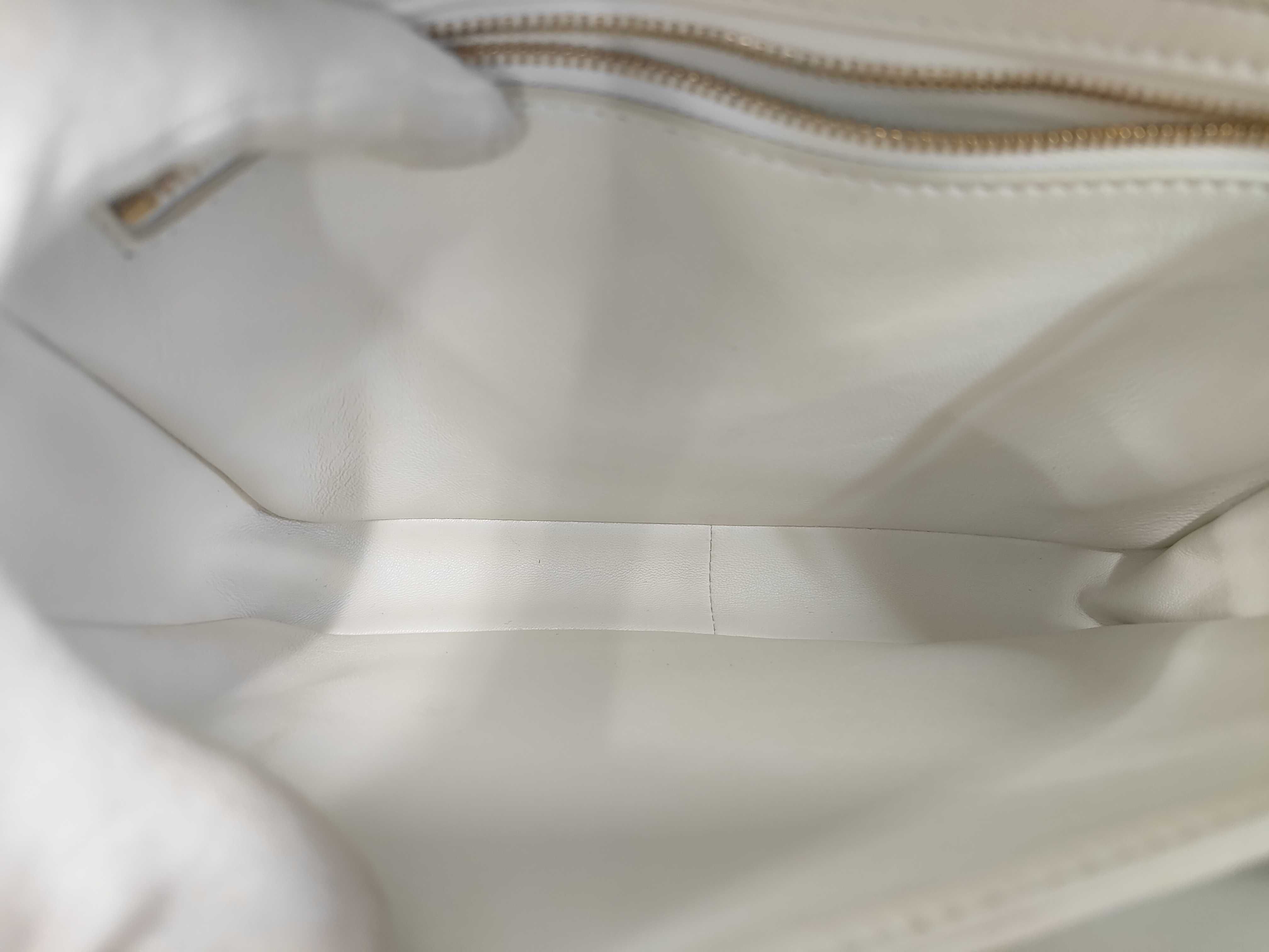 18736 Leather Classic Triomphe Bag Beige Shoulder Bag — view 9
