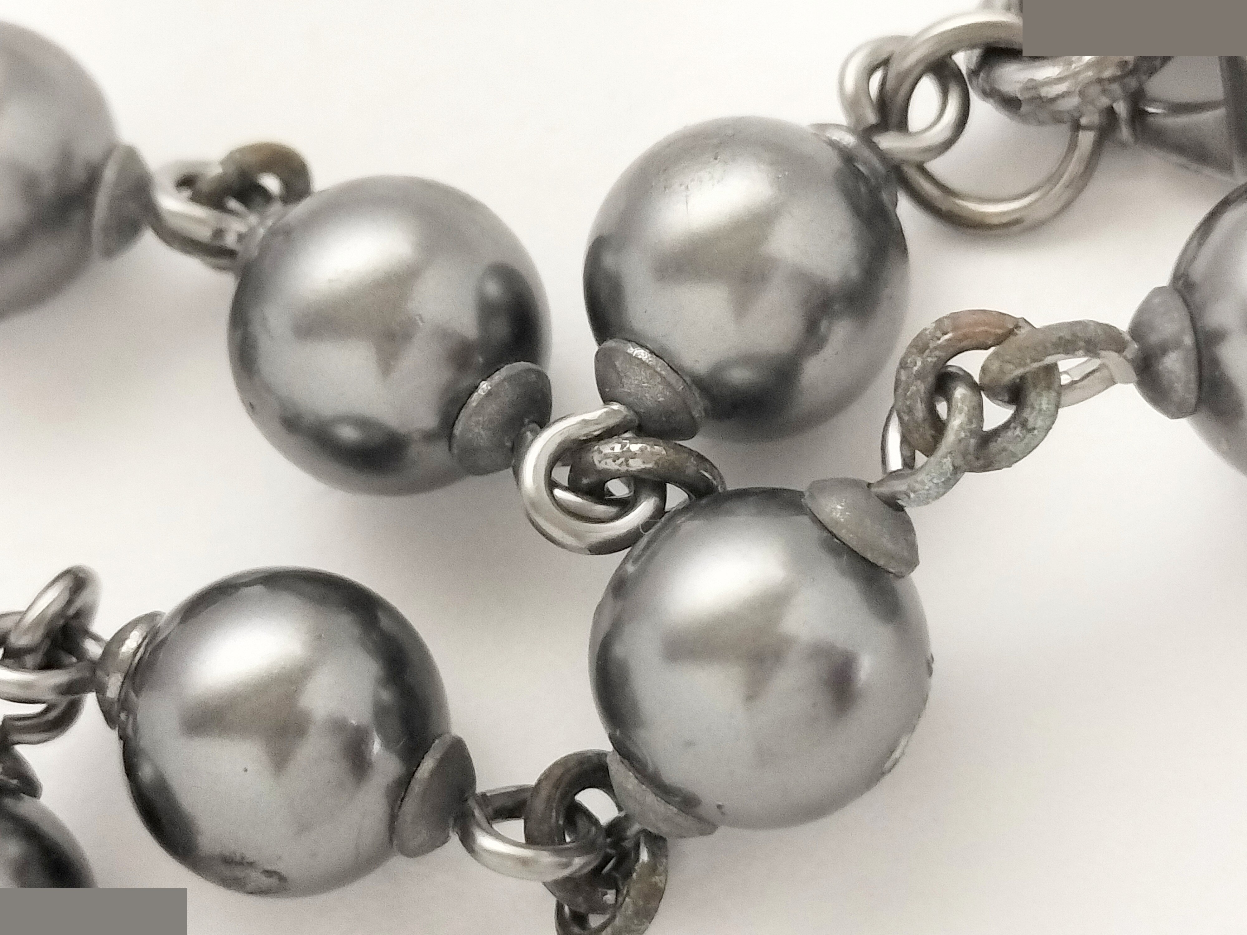 Coco F Pearl Black Bracelet, wrist circumference approximately 17.5 cm — view 5